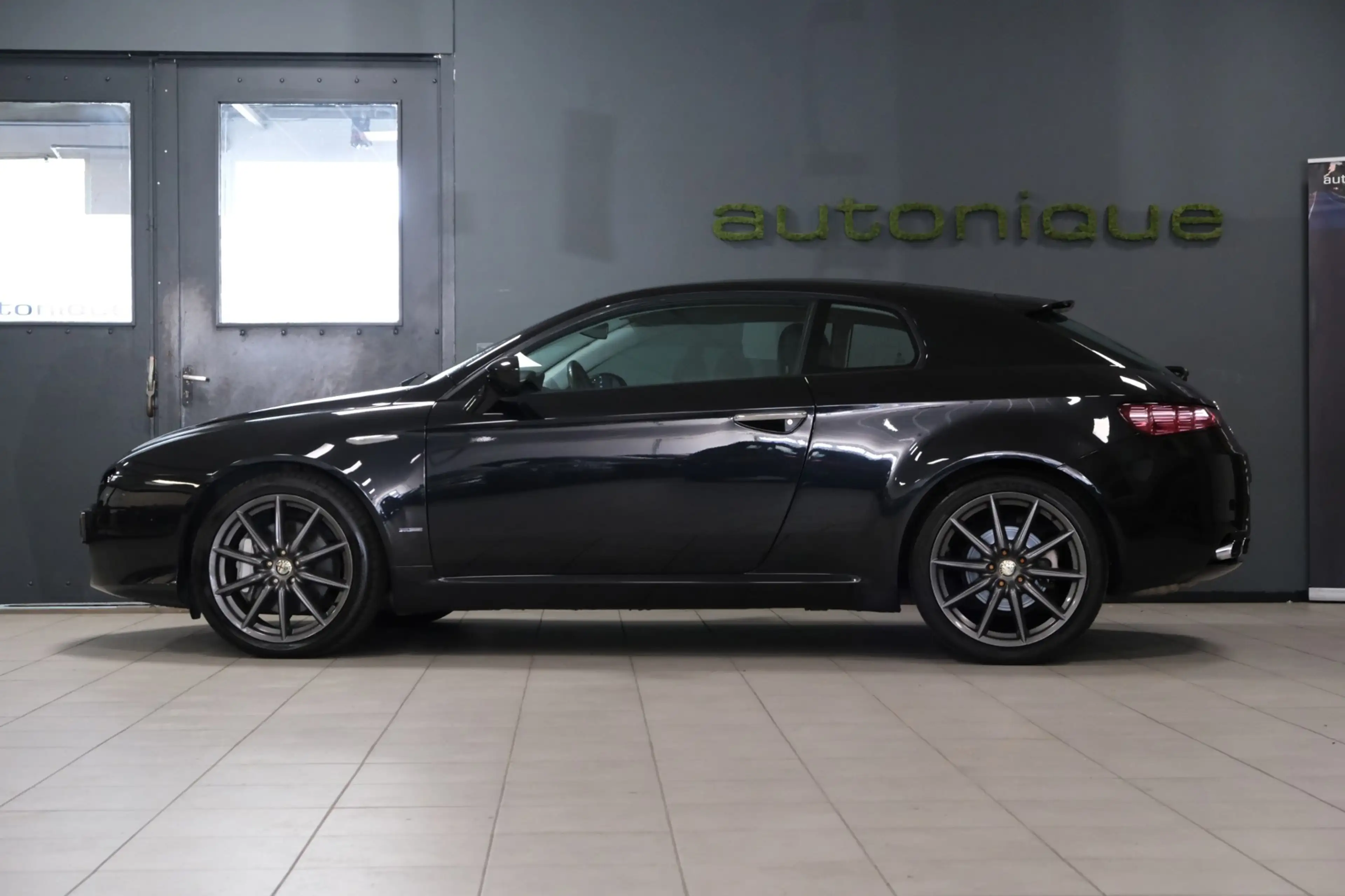 Alfa Romeo Brera 3.2 JTS Q4 SkyWindow — photo 10