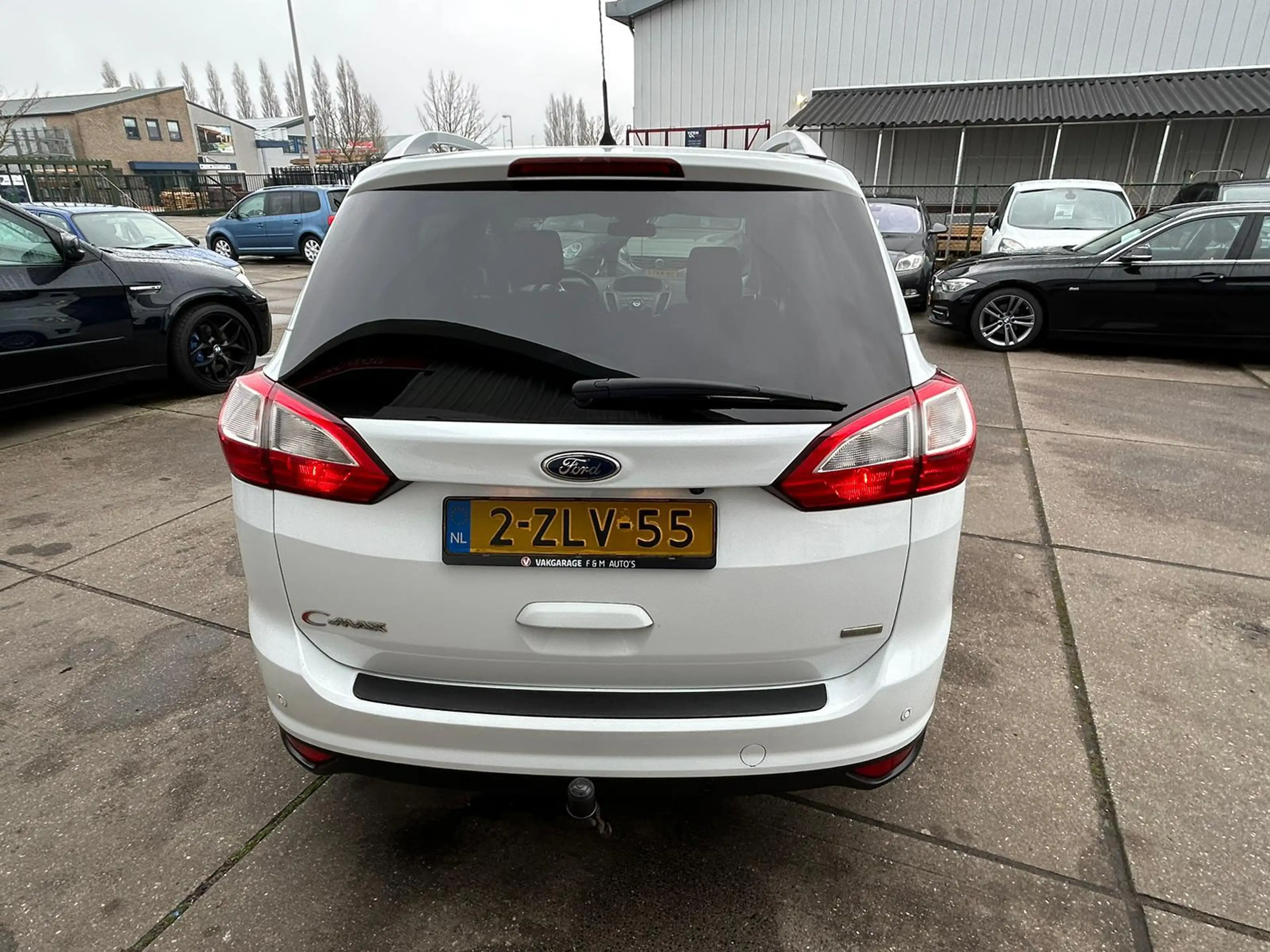 Ford Grand C-Max 1.0 Edition Plus Distributie is vervangen in maart — photo 12