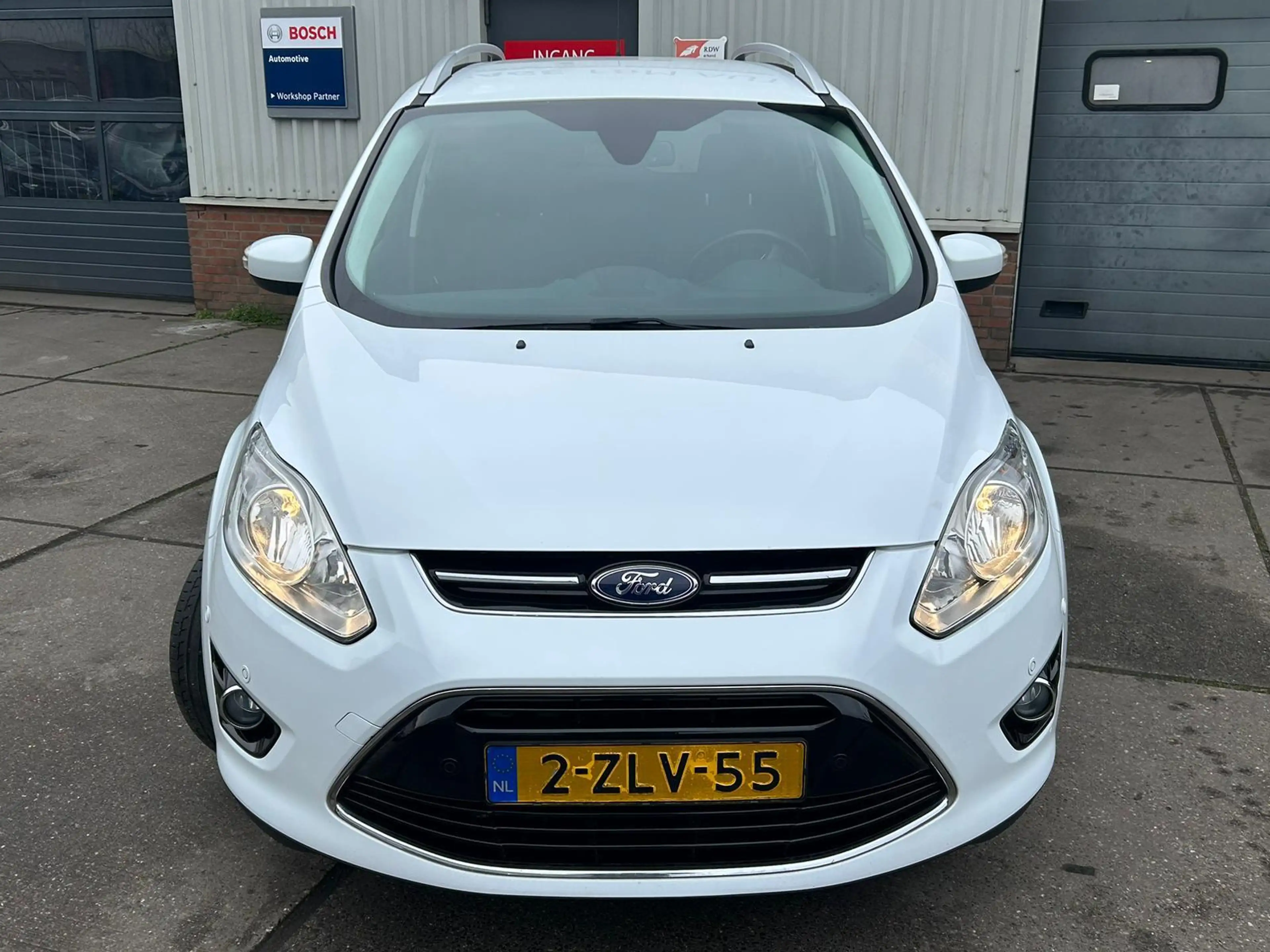Ford Grand C-Max 1.0 Edition Plus Distributie is vervangen in maart — photo 7