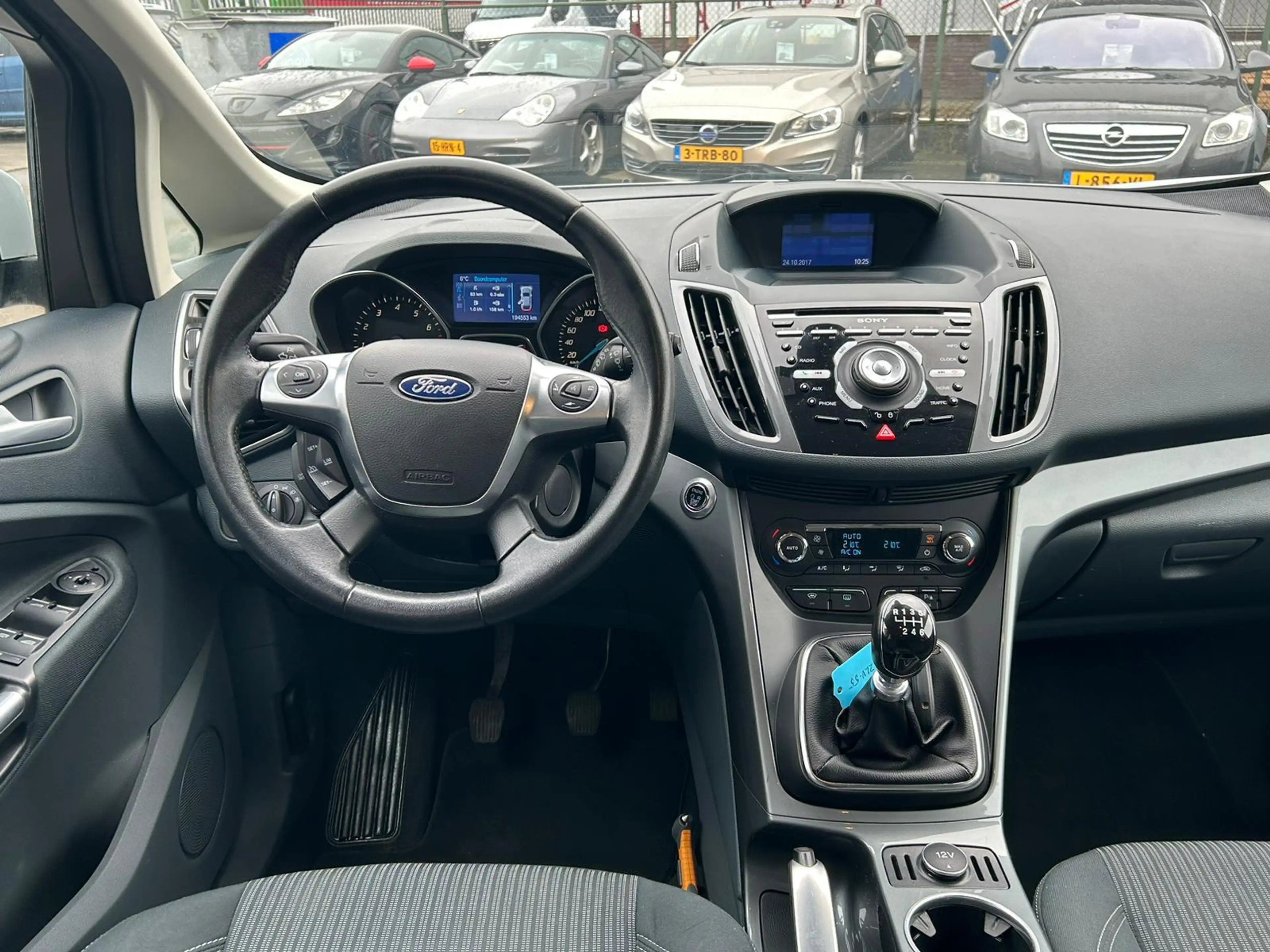 Ford Grand C-Max 1.0 Edition Plus Distributie is vervangen in maart — photo 14