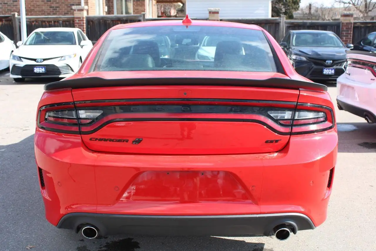 Dodge Charger снимка Dodge Charger