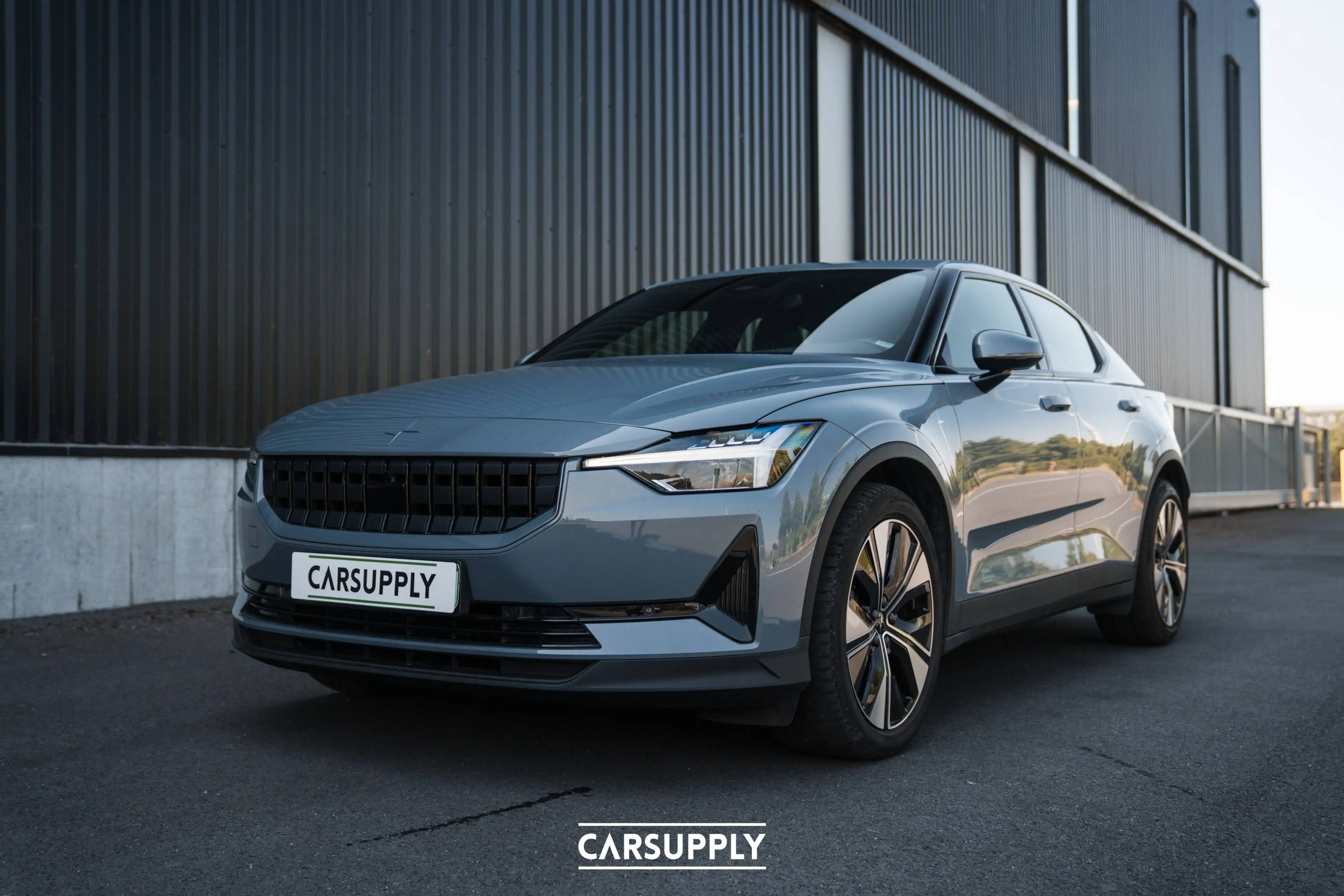 Polestar 2 Polestar 2 64 kWh Single Motor - Camera - Seat heating - SOH 95,3% — photo 4