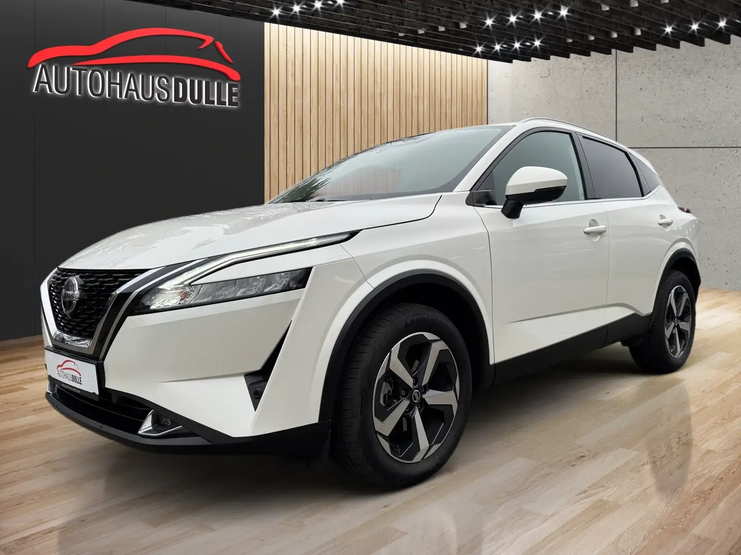 Nissan Qashqai N-Connecta AT abn. AHK Bianco - 1