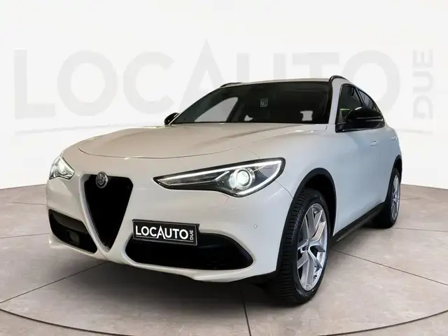 Alfa Romeo Stelvio 2.0 t Executive Q4 280cv auto my19 - PROMO