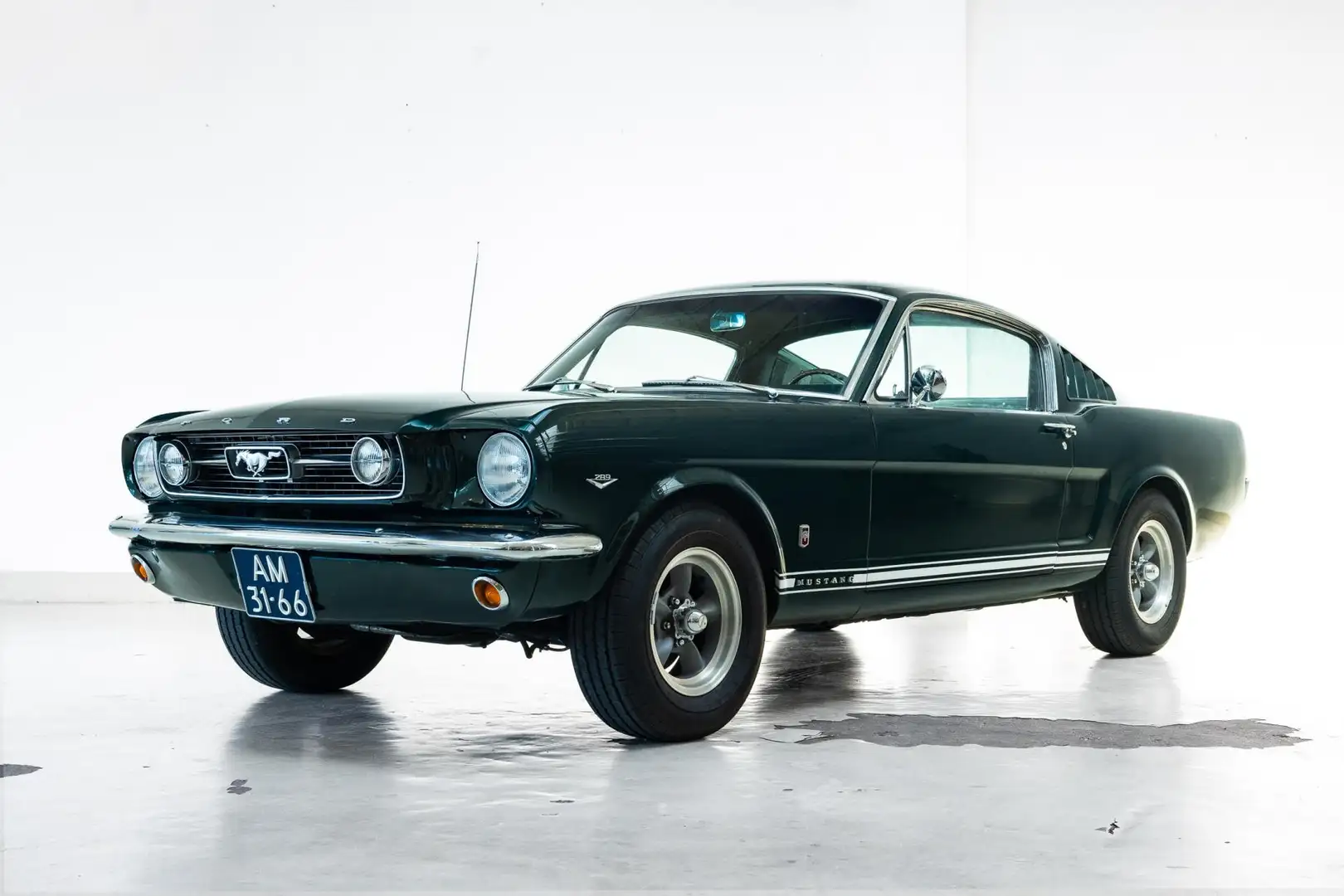 Ford Mustang Fastback 289 GT - A-Code - Ivy Green - Groen - 1