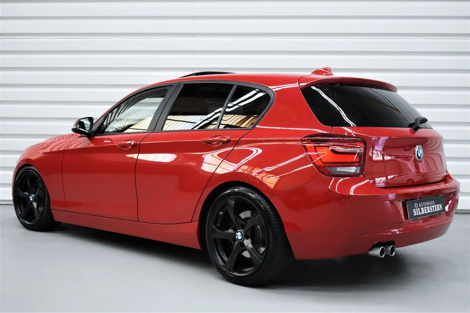 BMW 125 d+Sport+Navi+Bi-Xenon+Shz.+Schiebedach Rot - 2