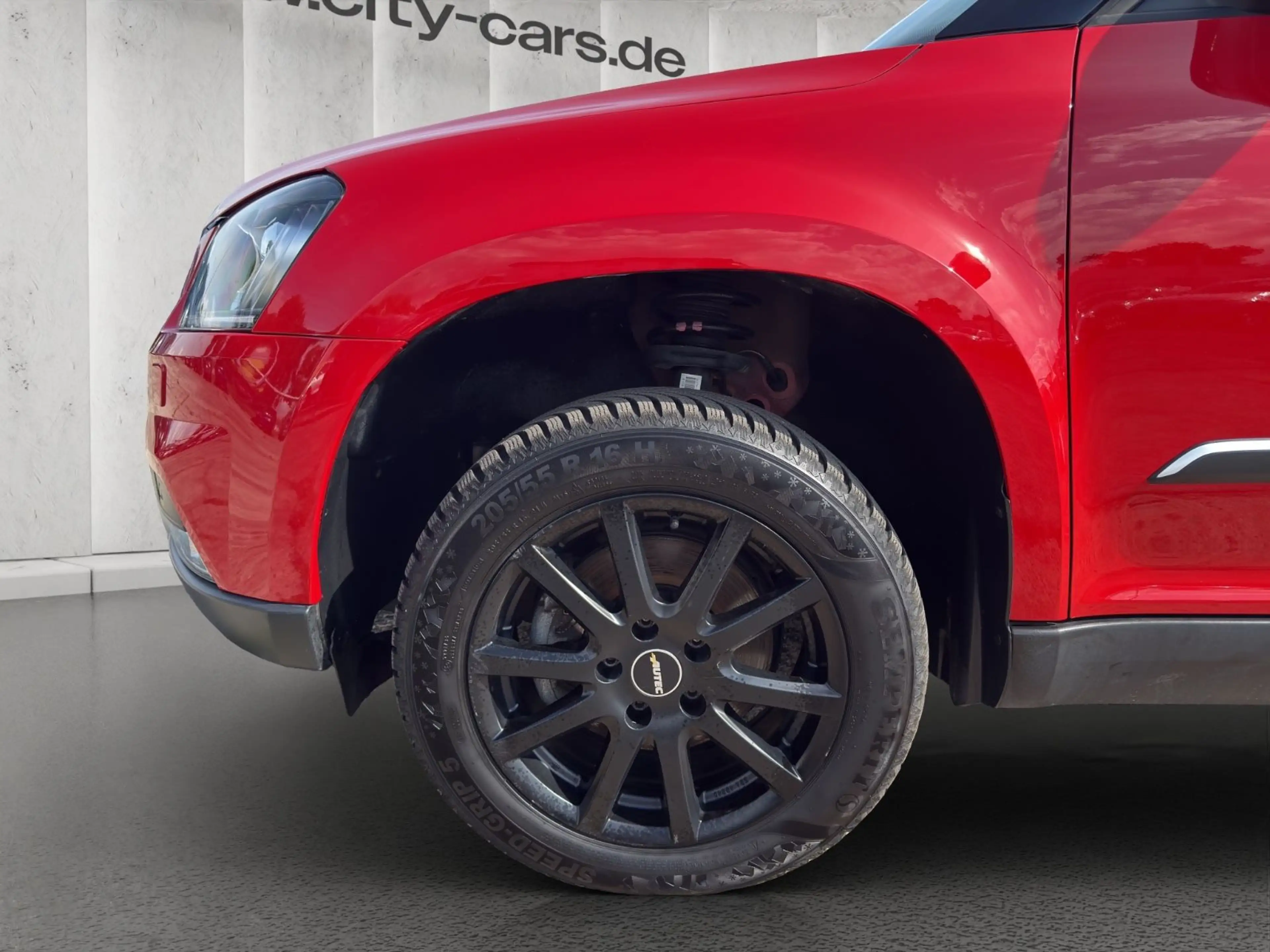Skoda Yeti Adventure 4x4*DSG*Navi*Cam*PDC*1.Hand — photo 10