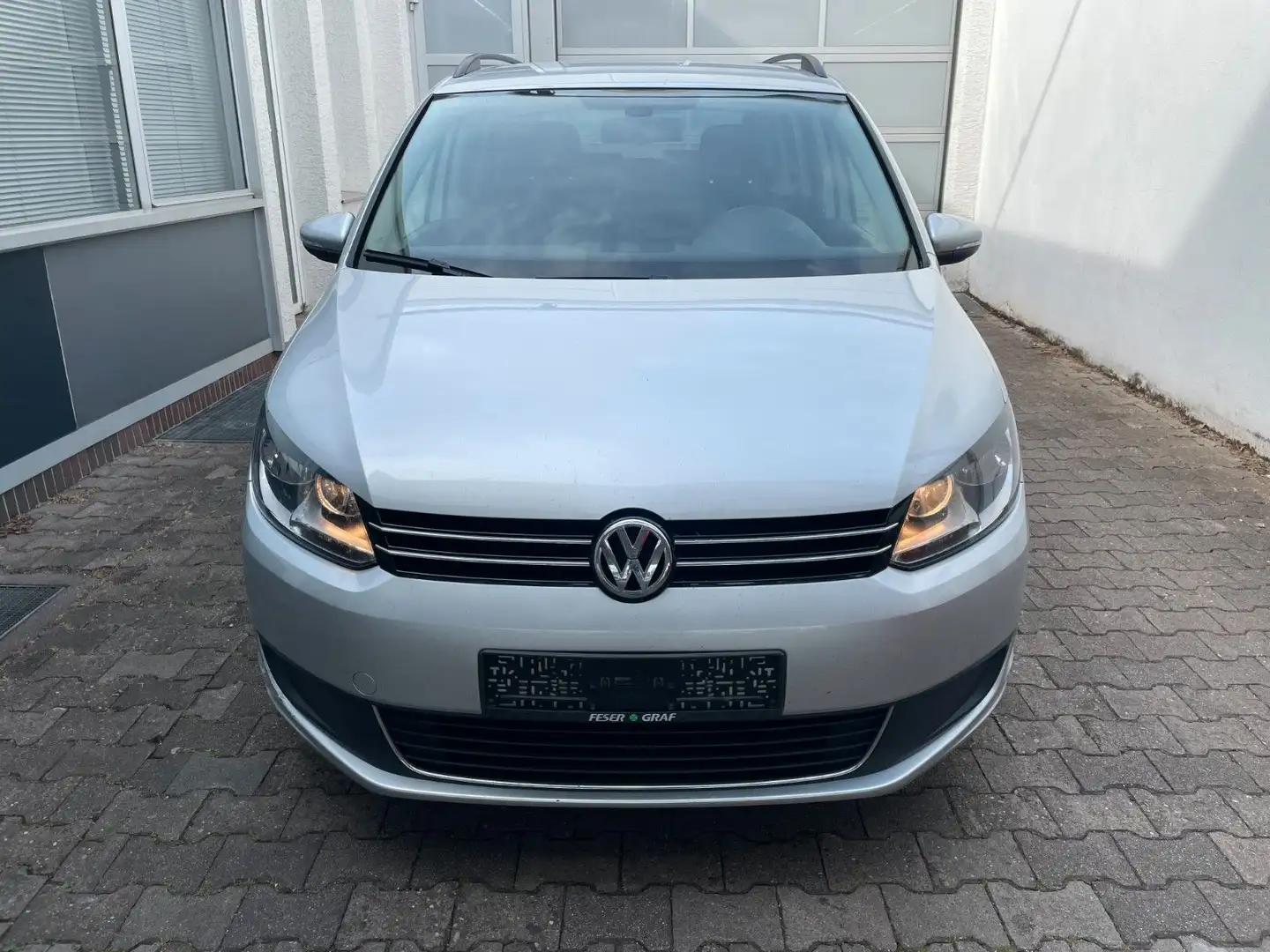 Volkswagen Touran Comfortline*7-SITZER*NAVI*PARKSENSOREN* Argent - 2