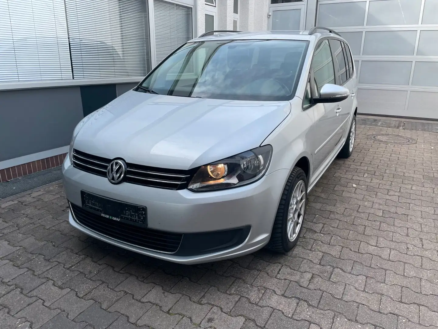 Volkswagen Touran Comfortline*7-SITZER*NAVI*PARKSENSOREN* Argent - 1