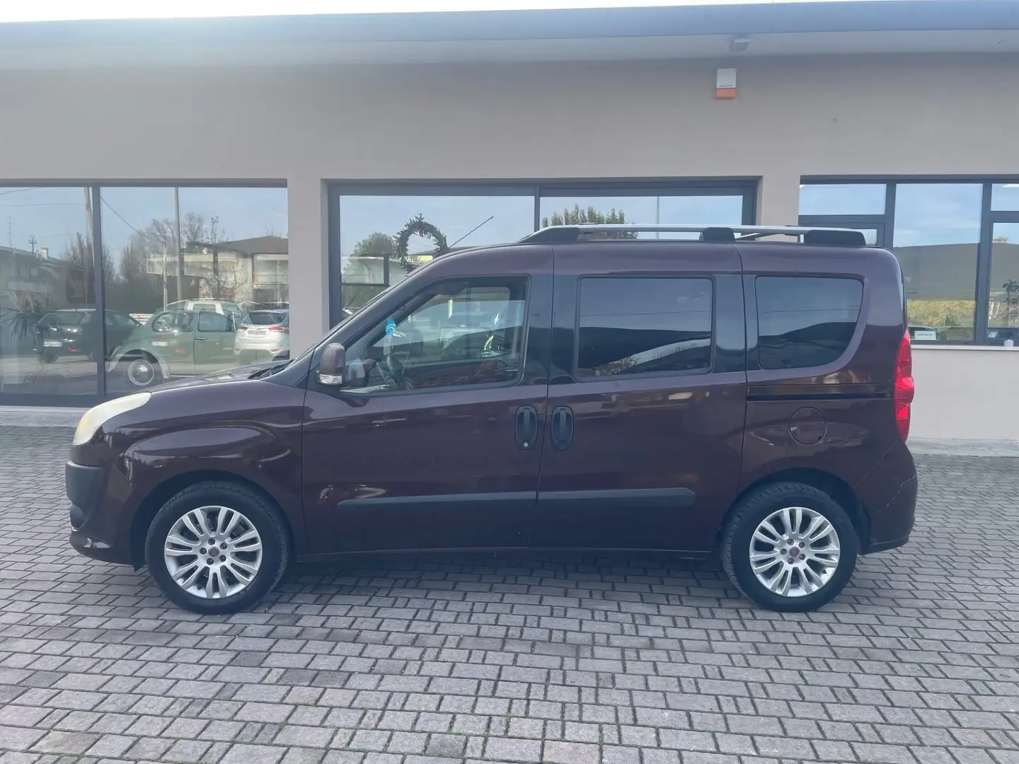 Fiat Doblo Doblò 1.4 T-Jet 16V Natural Power Dynamic Rosso - 2