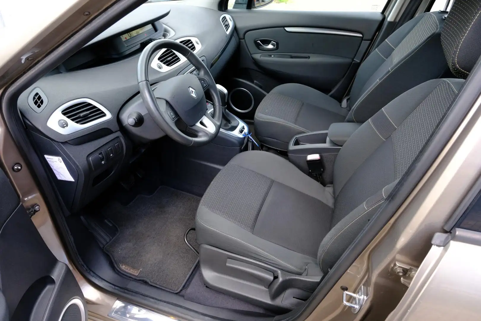 Renault Scenic 2.0 Dynamique Aut. *37.760km!* Xenon|1e Eig|Clima| Beige - 2
