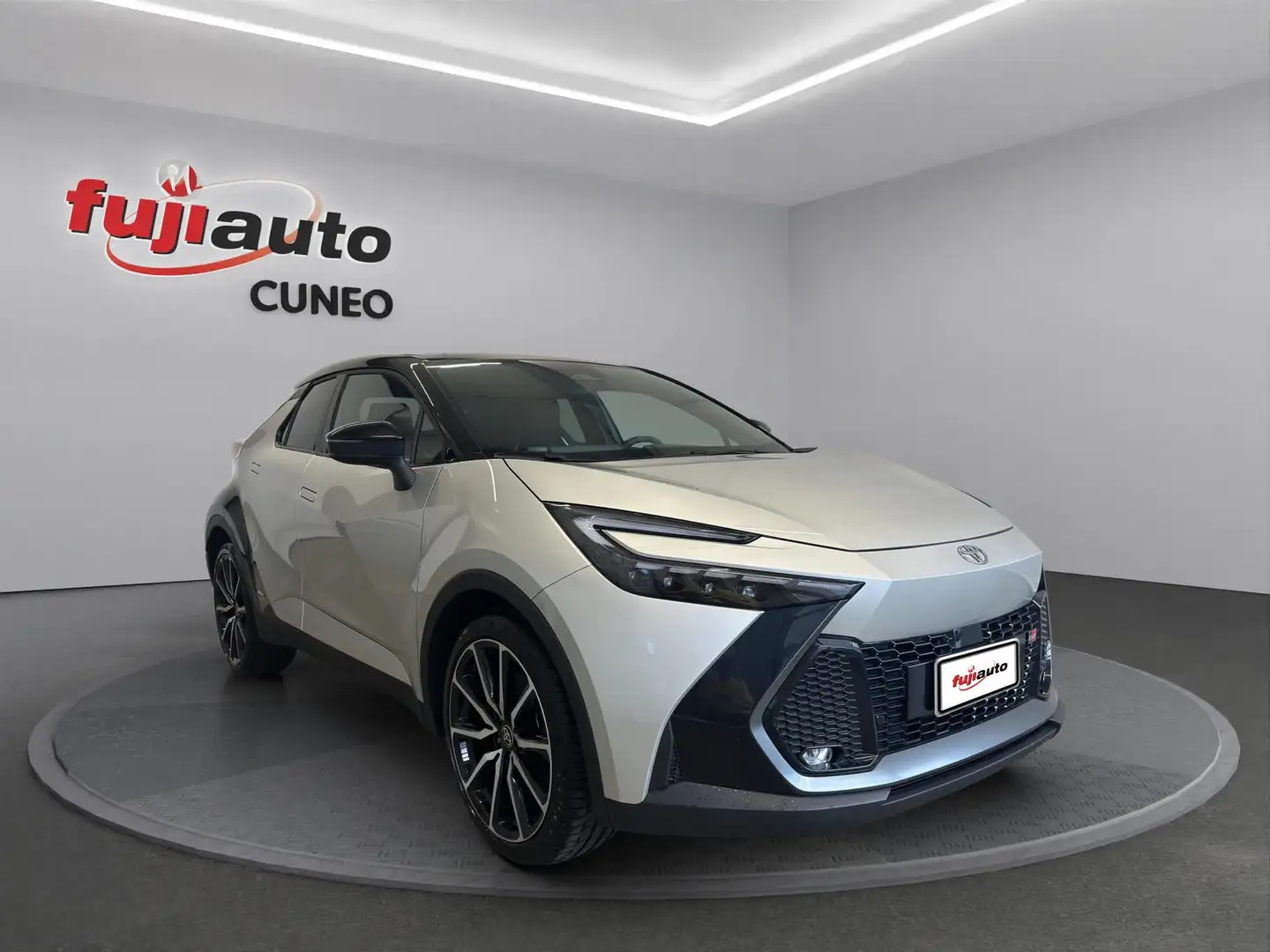 Toyota C-HR C-HR 2.0 hv GR Sport Premiere awd e-cvt Argento - 2