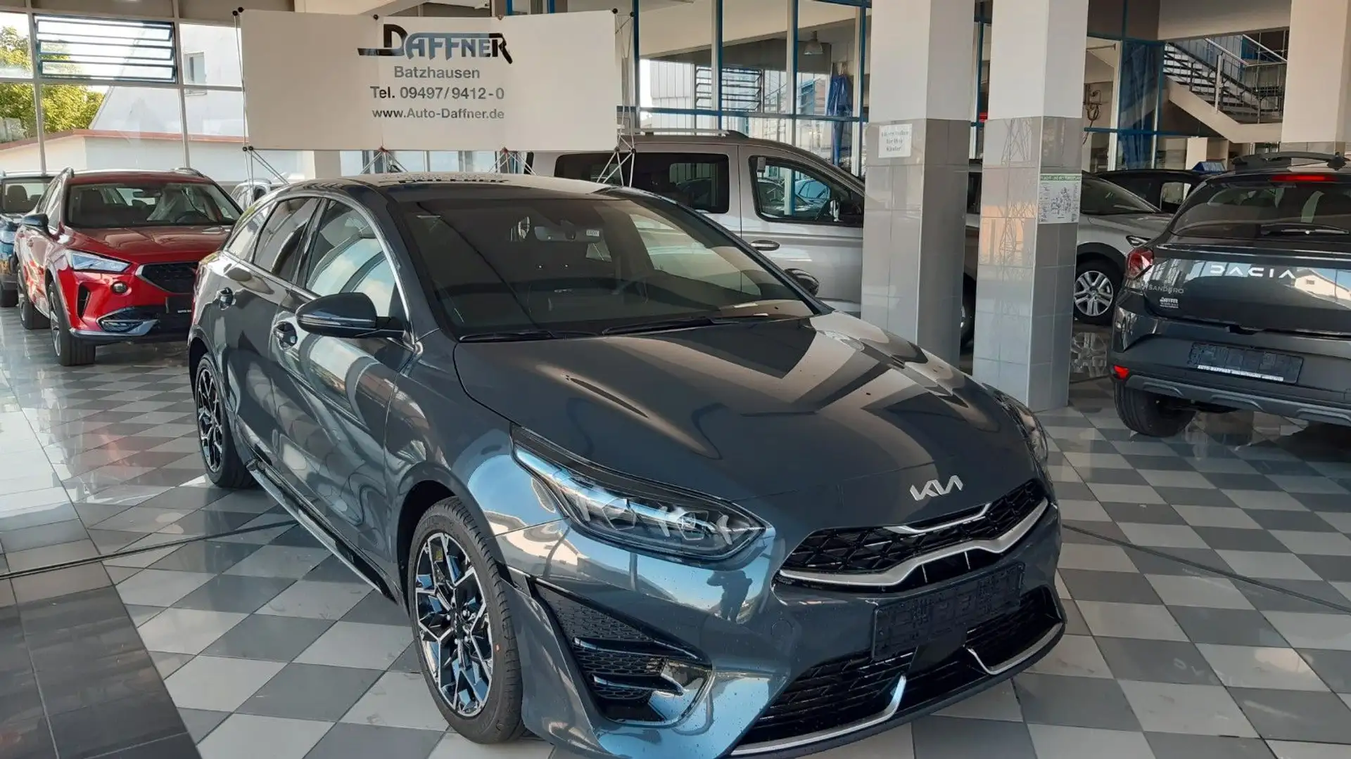 Kia ProCeed / pro_cee'd T-GDi Automatik GT-Line Grijs - 2