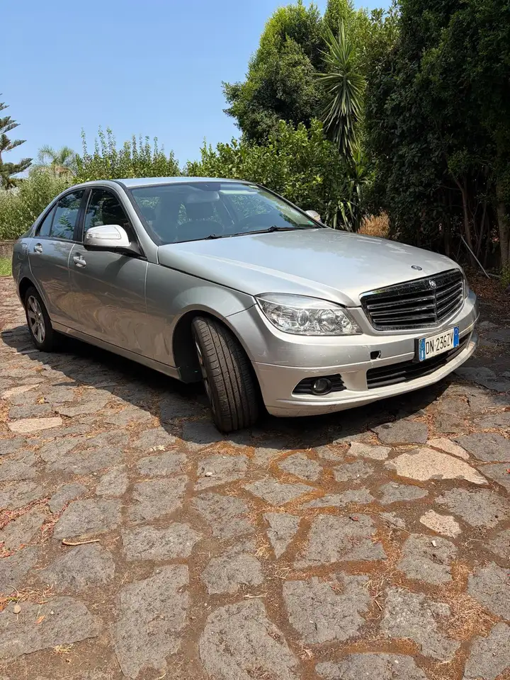 Mercedes-Benz C 220 cdi Classic, foto 2