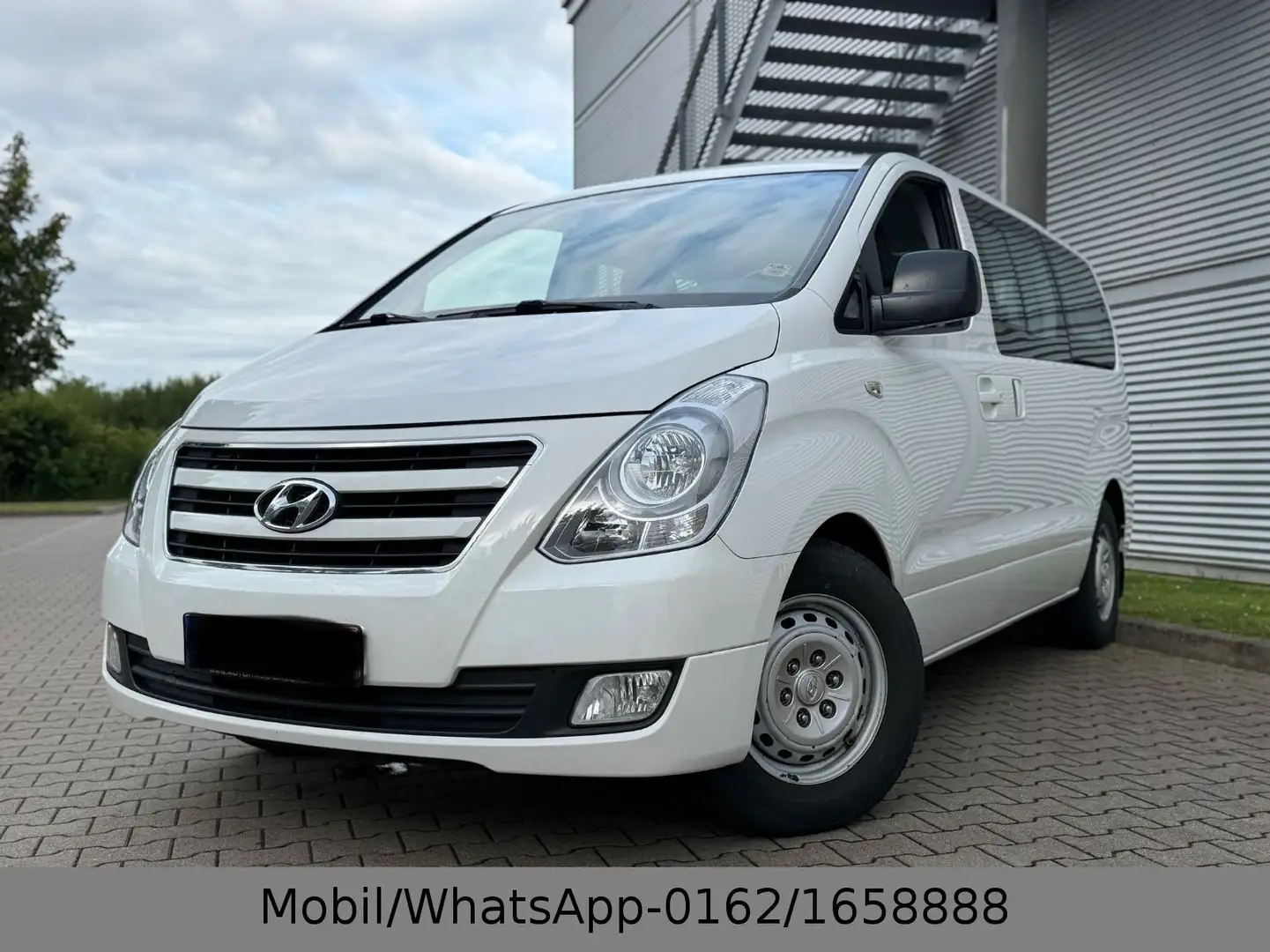 Hyundai H-1 Travel Trend Automat 8 Sitz Service Weiß - 2
