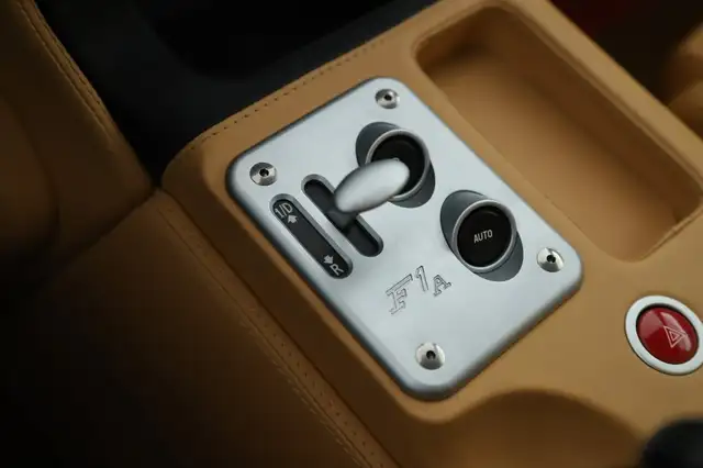 Ferrari 612 Scaglietti F1 LIEBHABERFAHRZEUG Ansicht 29