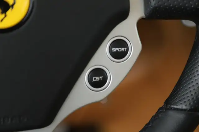 Ferrari 612 Scaglietti F1 LIEBHABERFAHRZEUG Ansicht 37