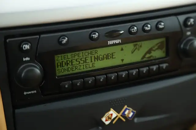 Ferrari 612 Scaglietti F1 LIEBHABERFAHRZEUG Ansicht 34