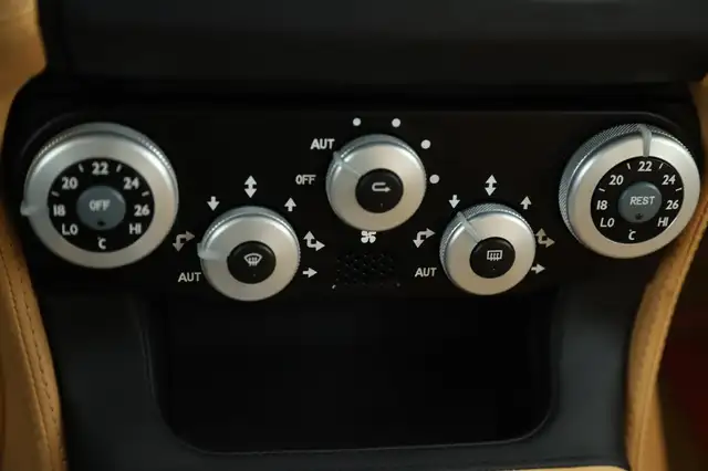 Ferrari 612 Scaglietti F1 LIEBHABERFAHRZEUG Ansicht 28