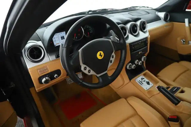 Ferrari 612 Scaglietti F1 LIEBHABERFAHRZEUG Ansicht 16