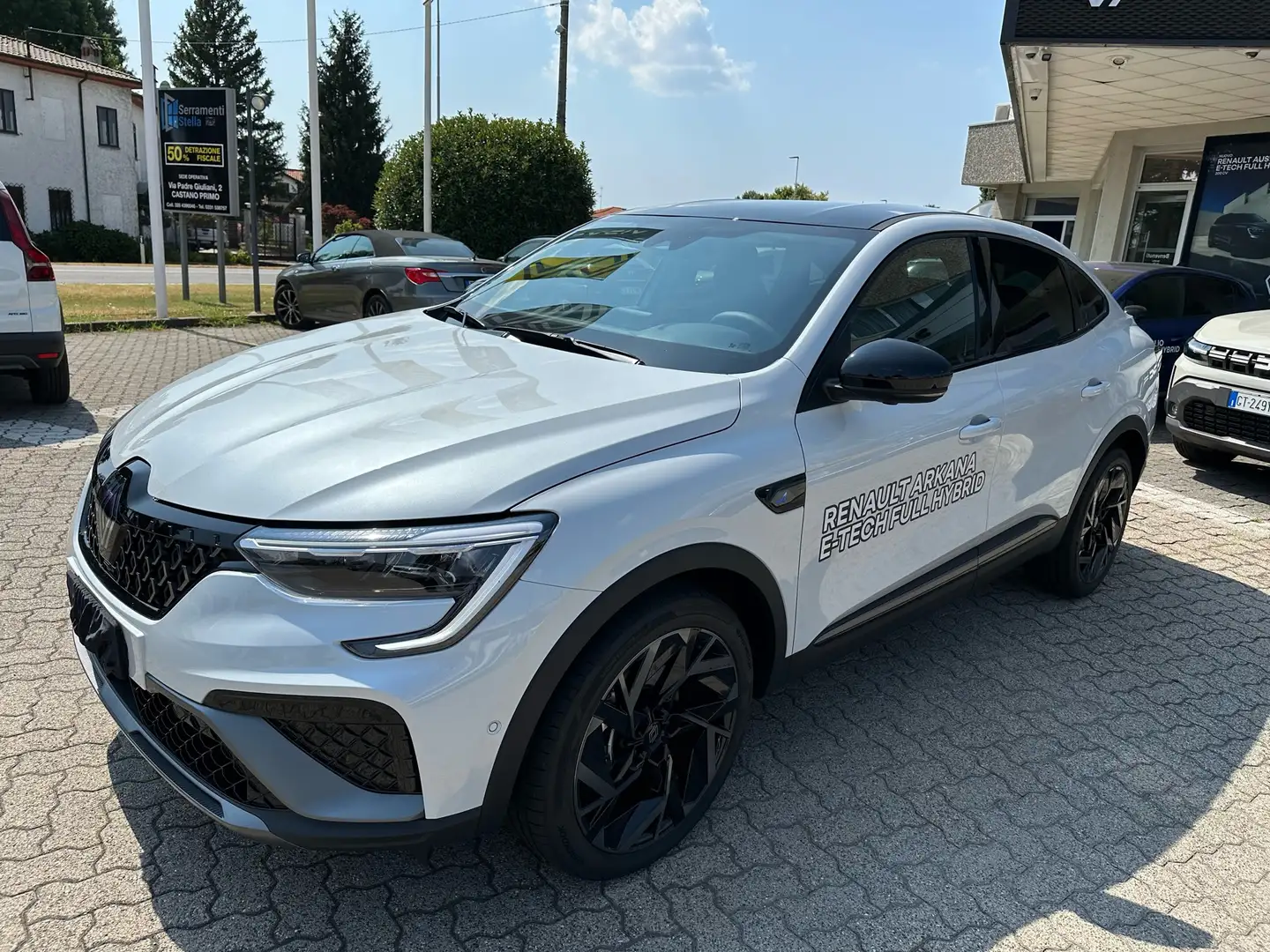 Renault Arkana 1.6 E-Tech full hybrid Esprit Alpine 145cv Bianco - 1