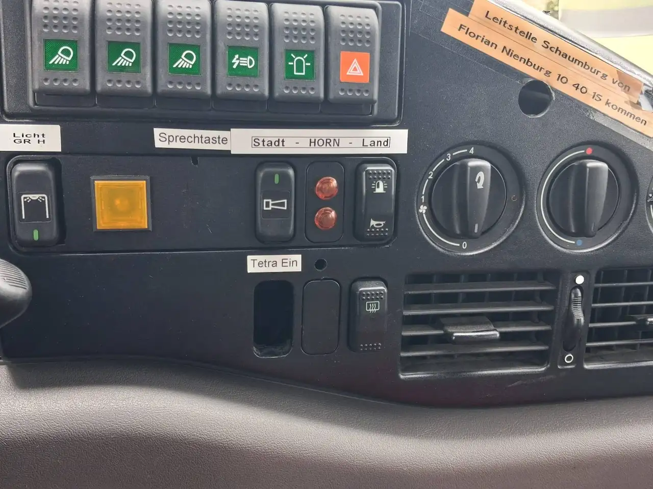 Volkswagen LT 35 benzine ROESTVRIJ 045.000kms 1999 BENZINE 6-sttplaatsen APK - toegang tot ALLE MILIEUZONES, foto 6
