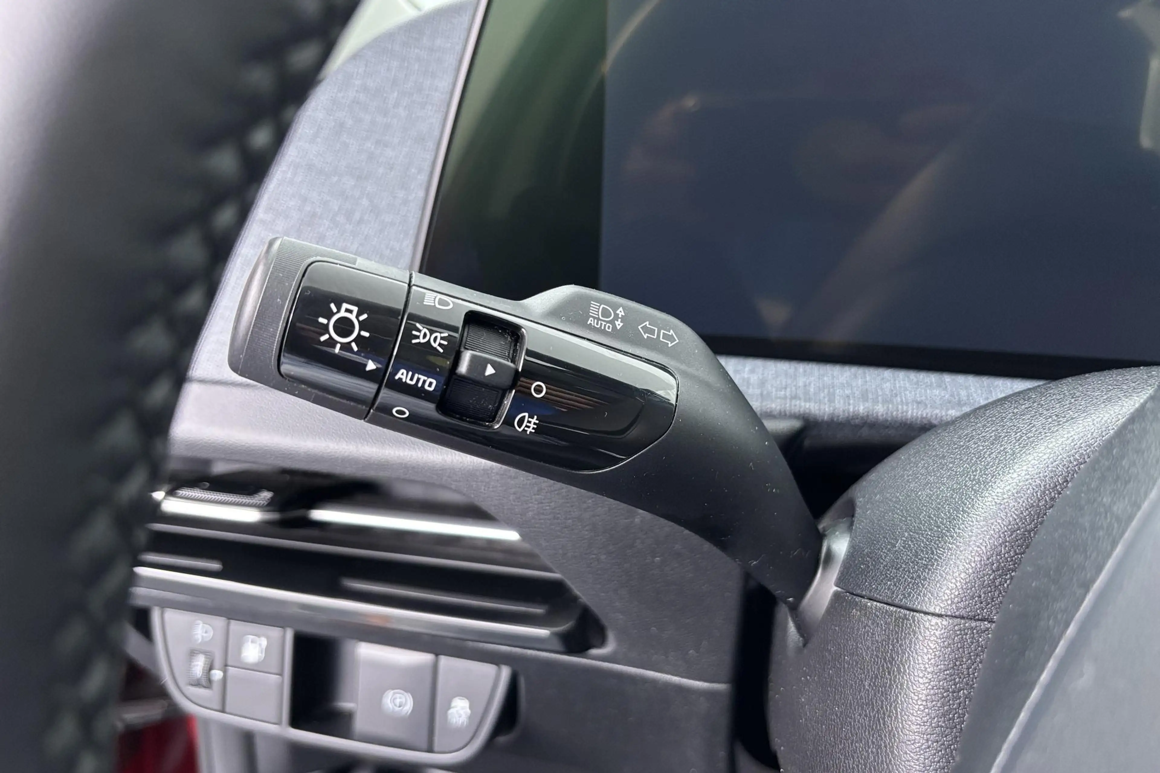Kia EV6 Air 58 kWh Fel en flitsend onderweg met alle gemak — photo 35
