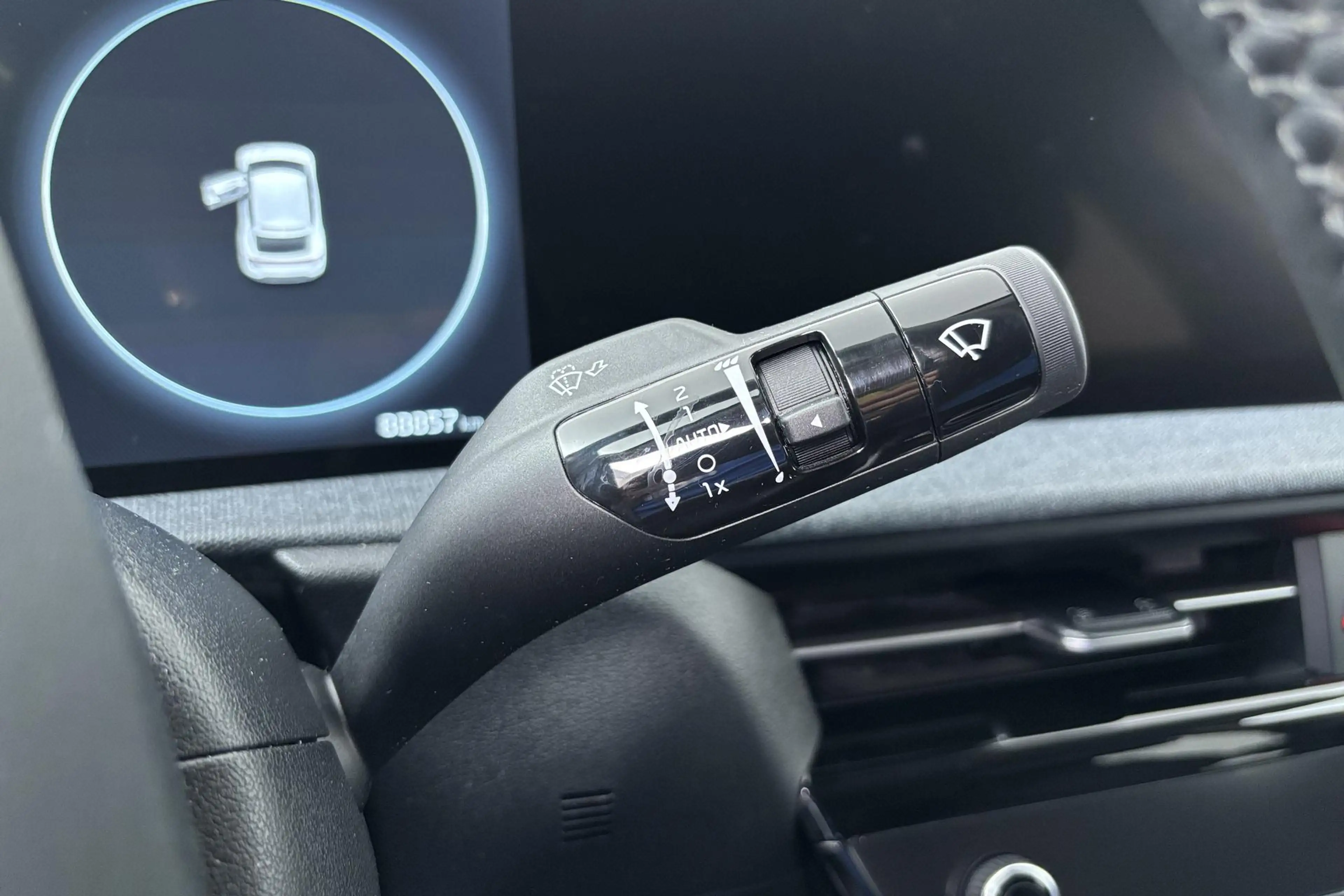Kia EV6 Air 58 kWh Fel en flitsend onderweg met alle gemak — photo 36