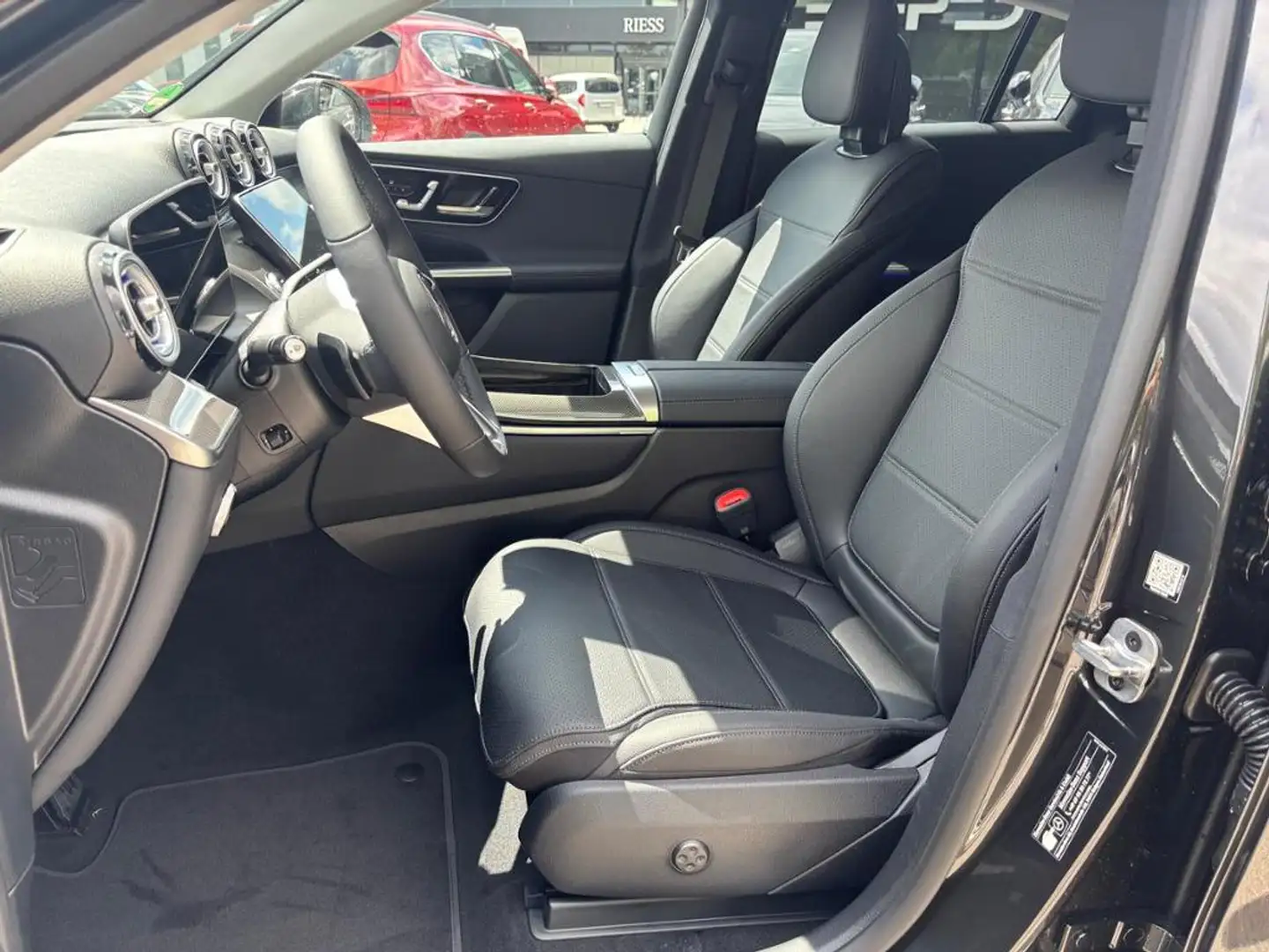 Mercedes-Benz GLC 200 d 4M Coupé AVANTGARDE+AHK+360+DISTRONIC+ Grau - 2