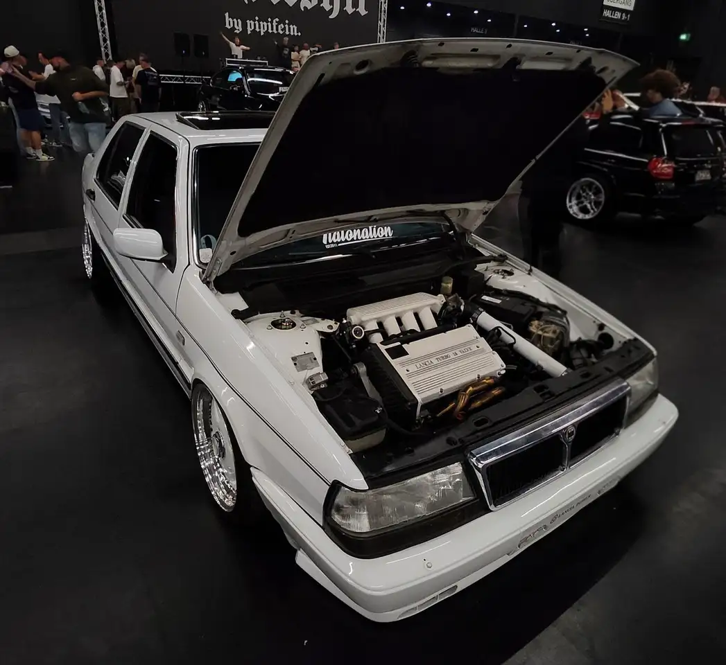Lancia Thema 16V Turbo, foto 8