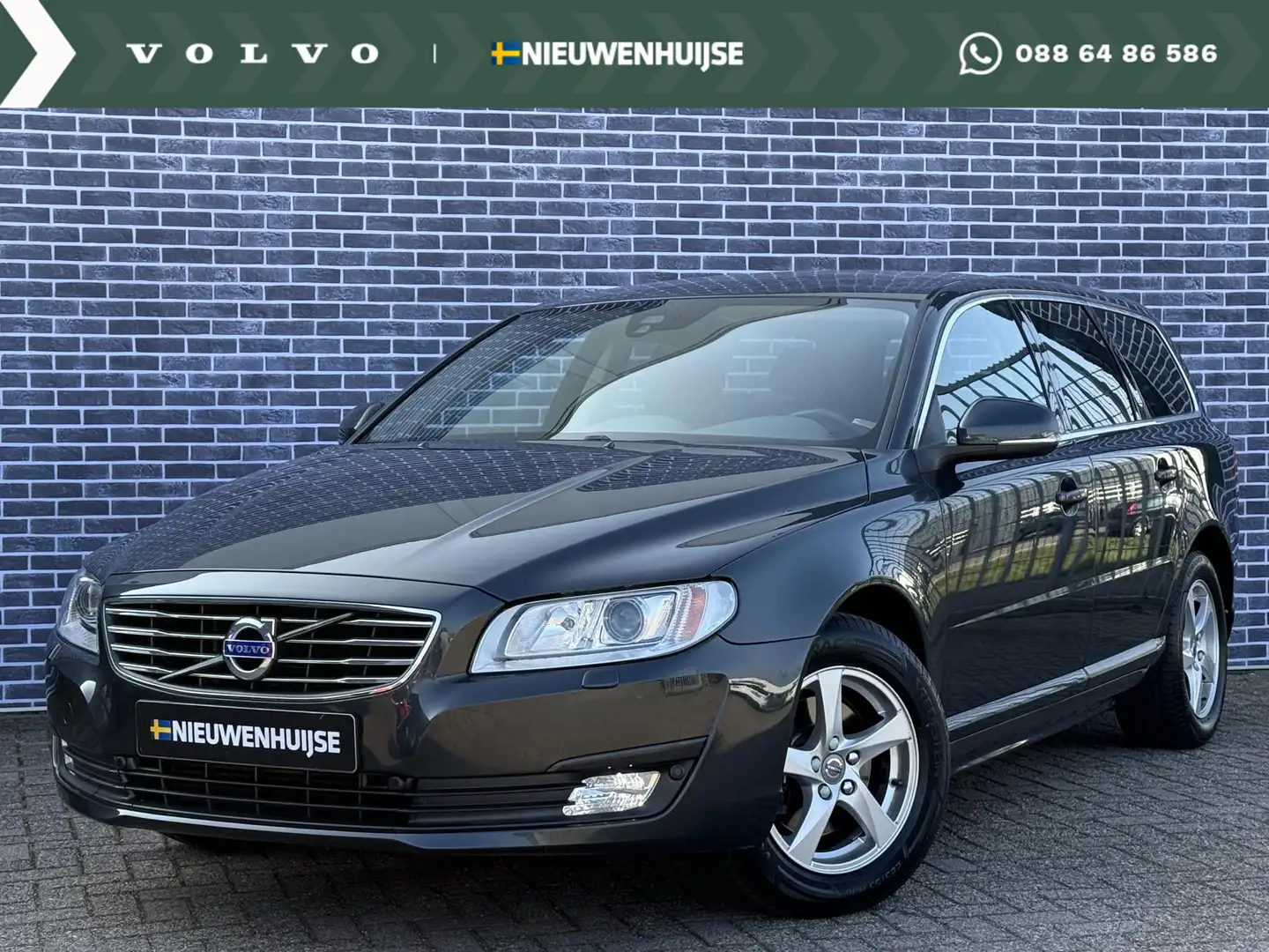 Volvo V70 2.0 T4 Classic Edition | Bi-Xenon | Standkachel | Grijs - 1