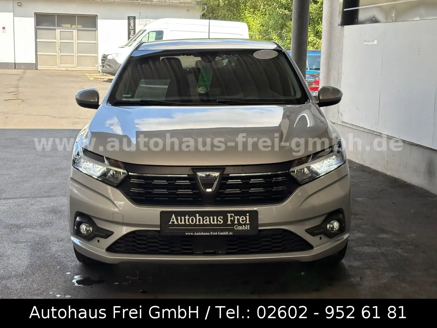 Dacia Logan 1.0 LIMO. STUFENHECK*LED*KAMERA*KLIMAAUTOM Grau - 2