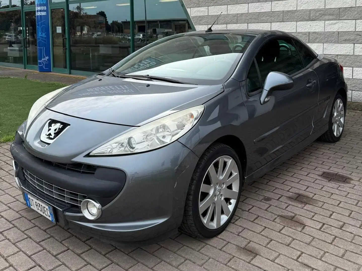 Peugeot 207 207 CC 1.6 16v Roland Garros Szary - 2
