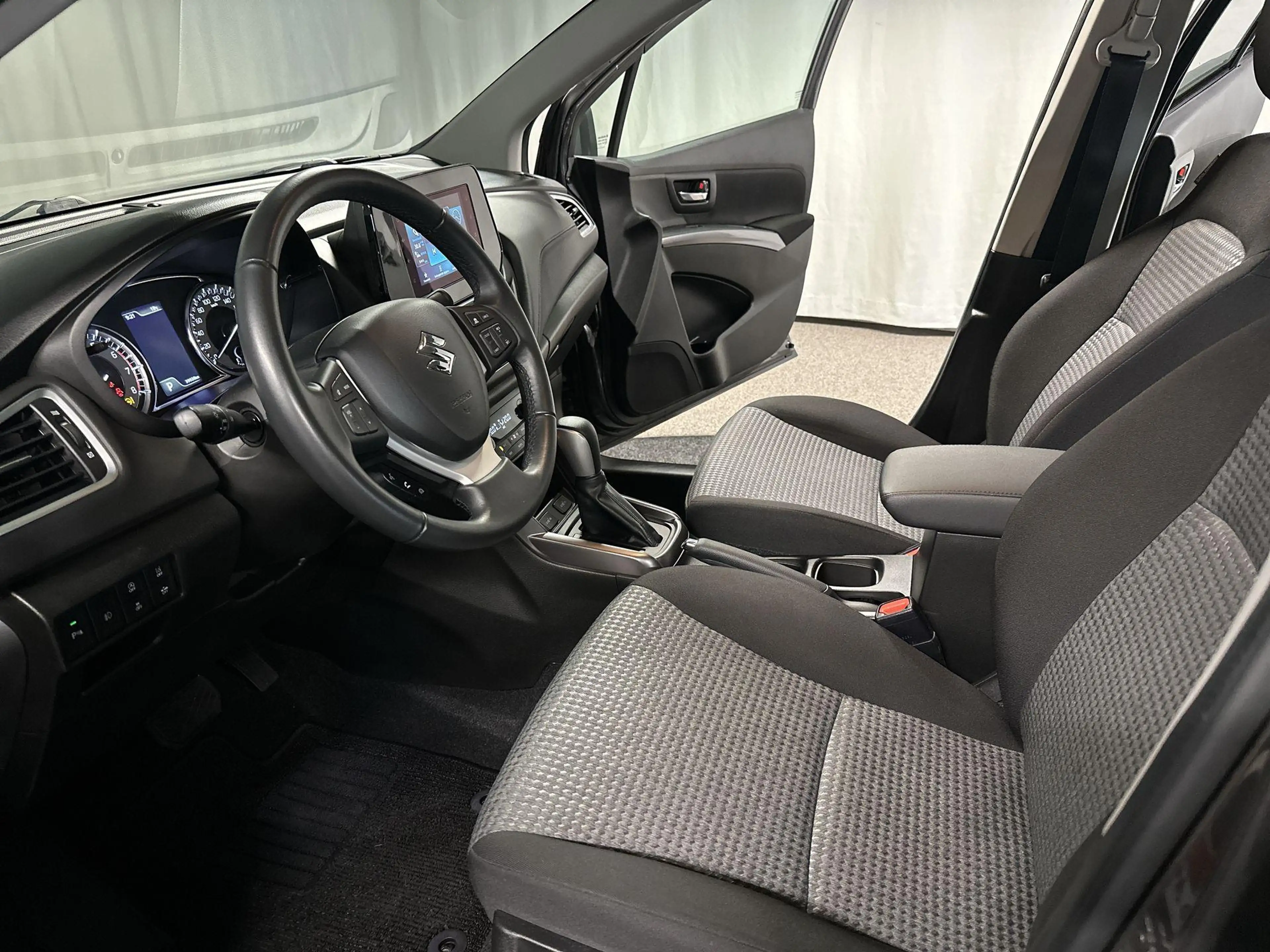 Suzuki S-Cross 1.4 Boosterjet Select Smart Hybrid Automaat | Appl — photo 4