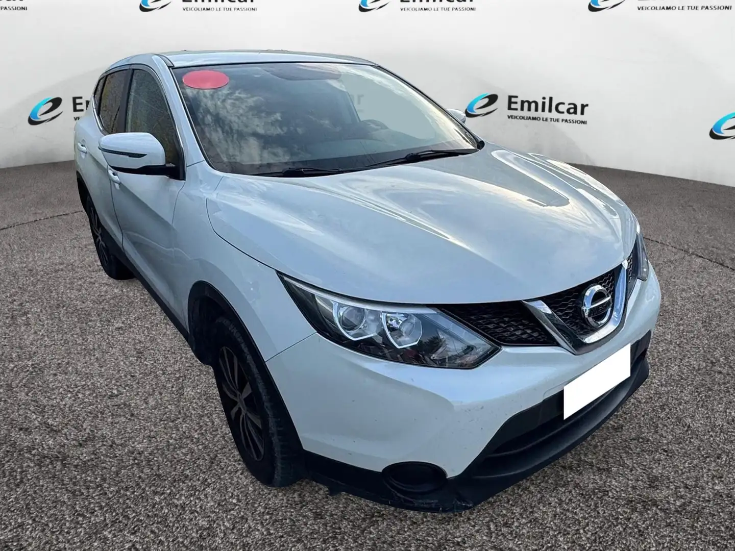 Nissan Qashqai 1.5 dCi Visia Bianco - 2