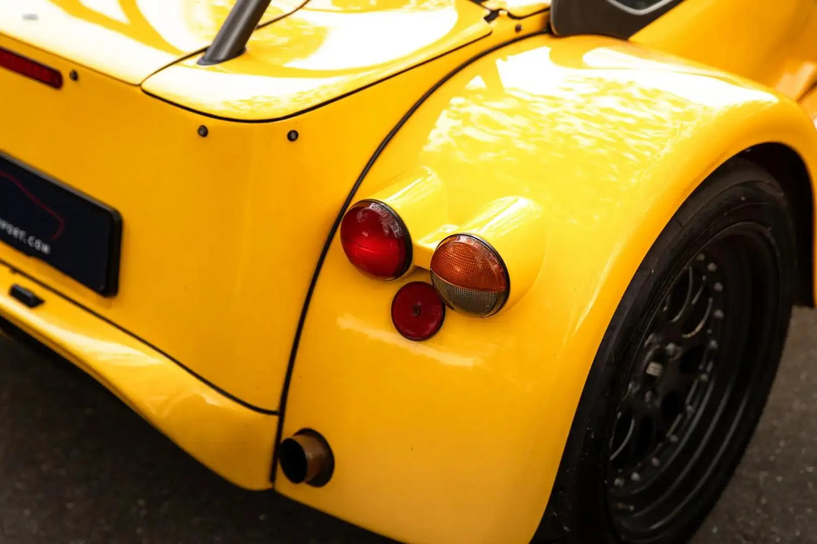 Donkervoort D8 180 R Gelb - 2