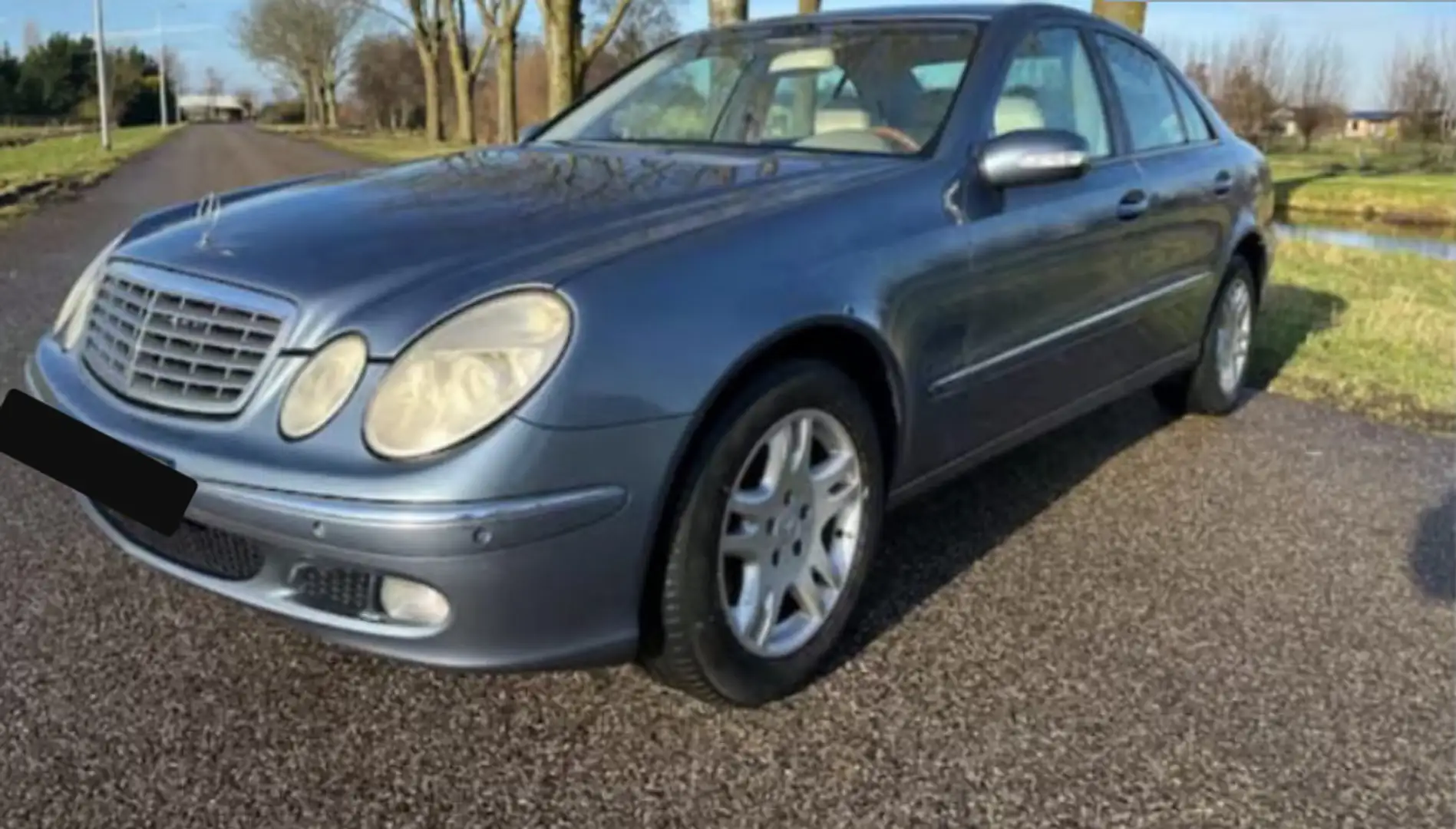 Mercedes-Benz E 200 Kompressor Automatik Avantgarde - 2