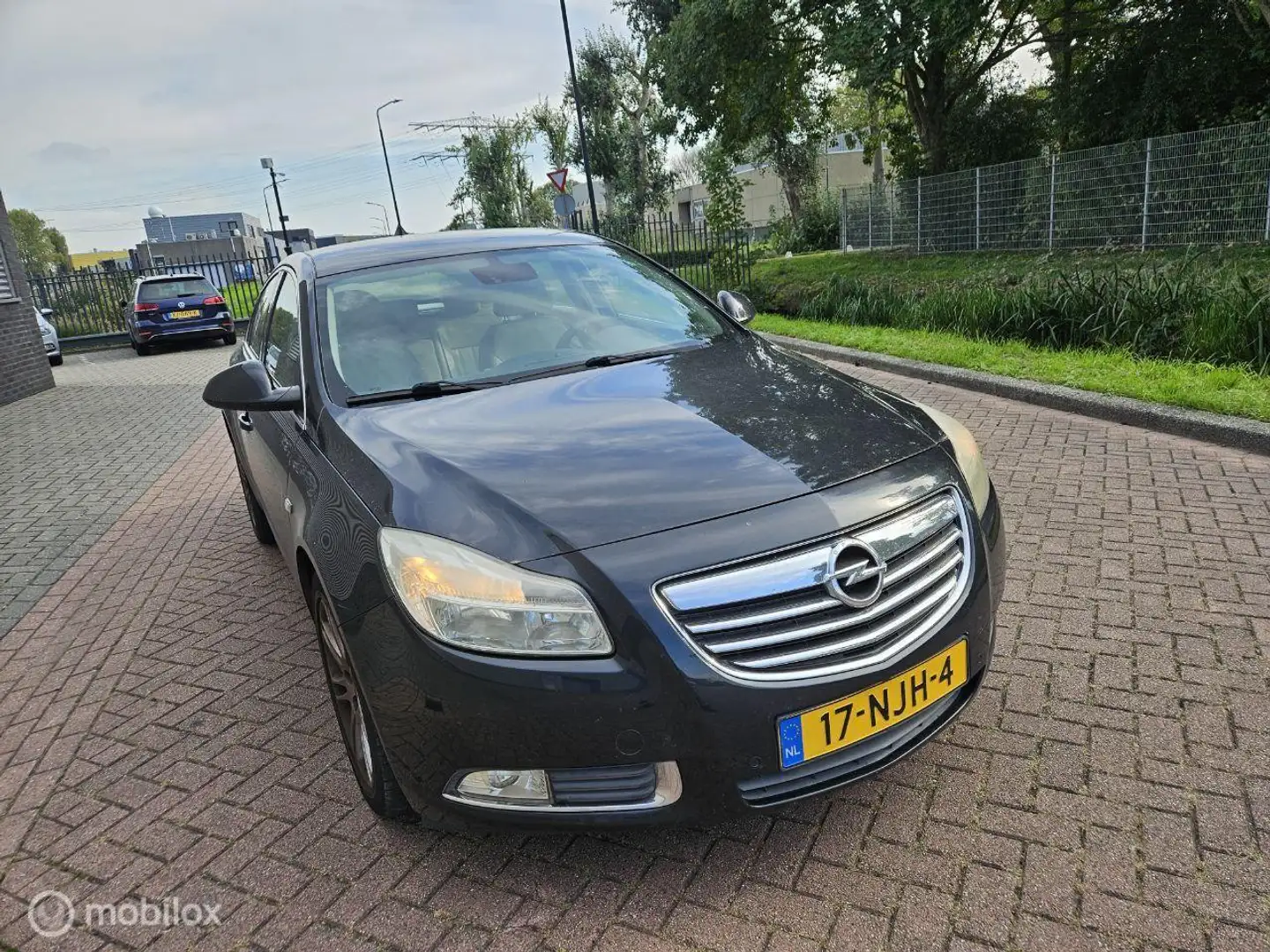 Opel Insignia 1.6 T Sport Negru - 2