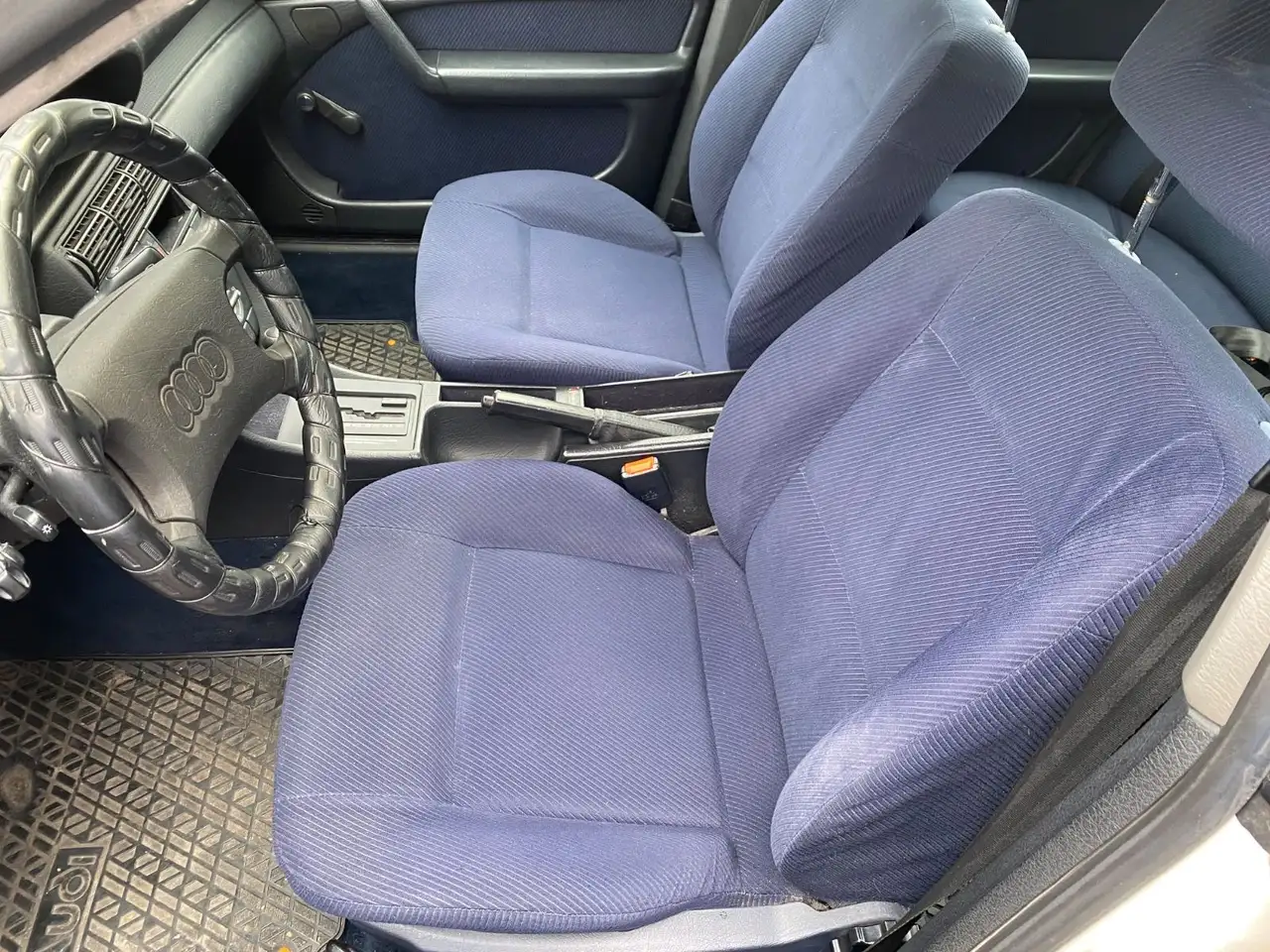 Audi 100, foto 3