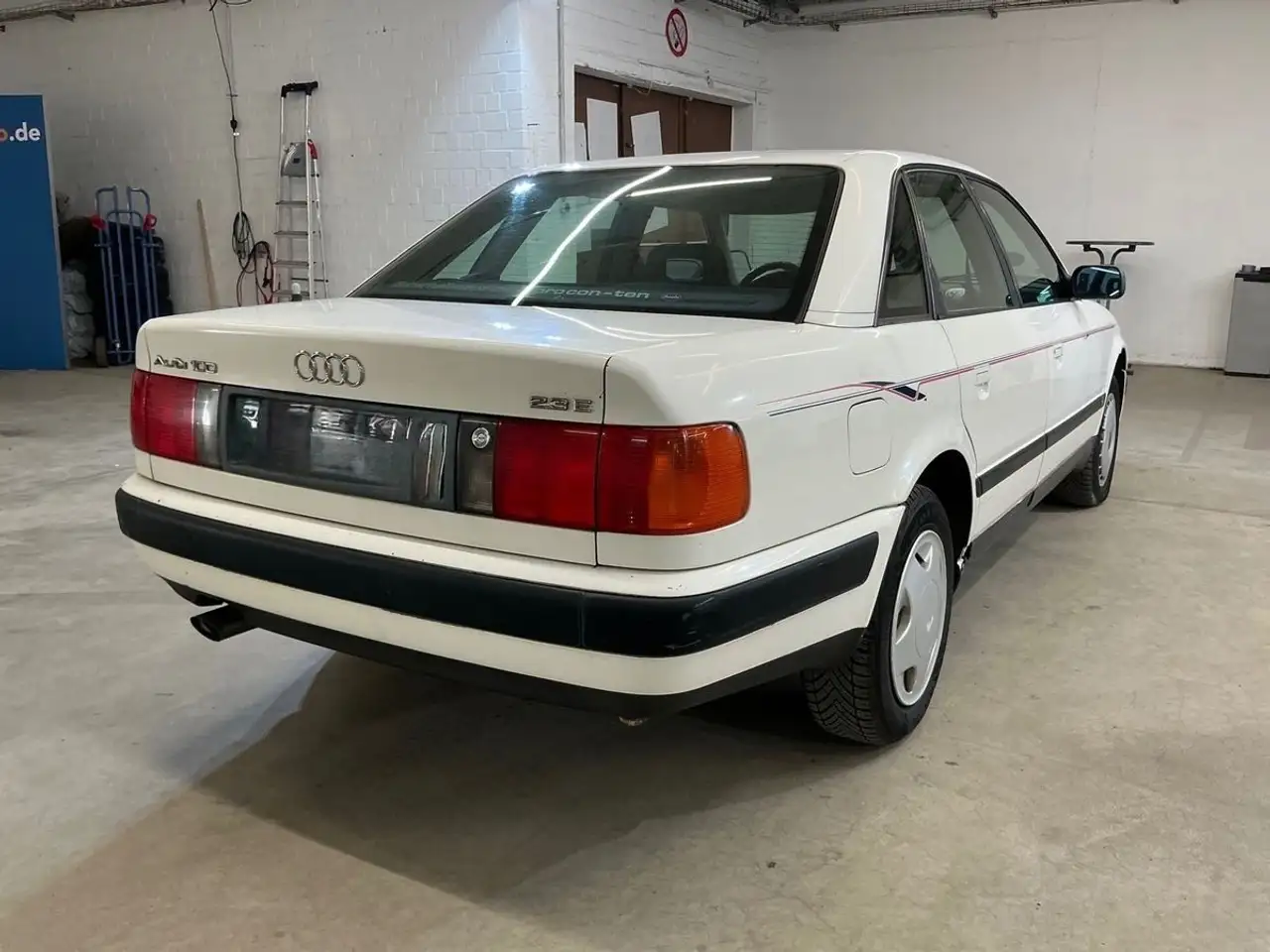 Audi 100, foto 2