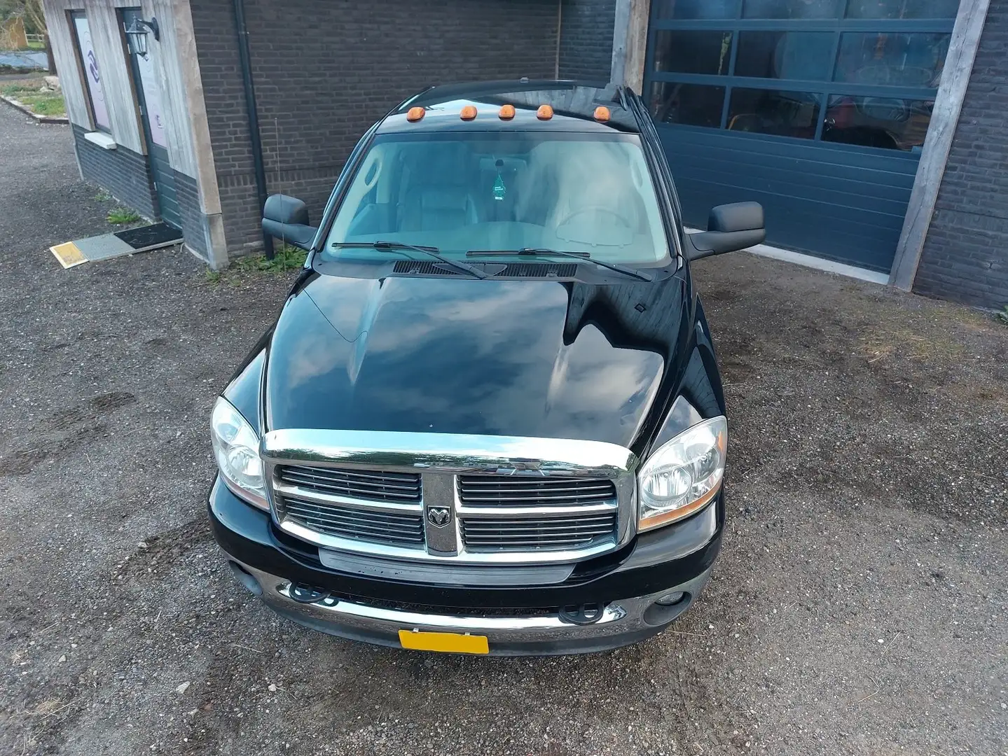 Dodge RAM 5.9 Cummins 2500 Negro - 2