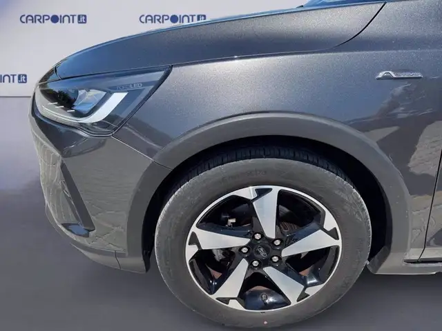 Ford Focus view 14
