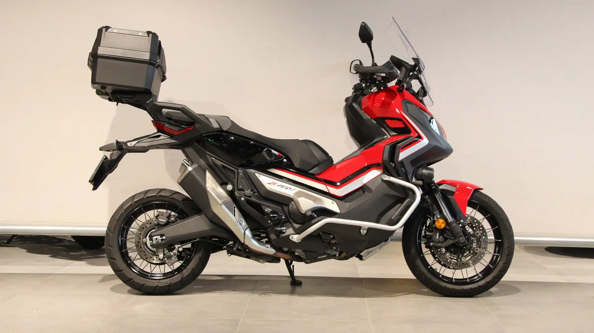 Honda X-ADV Rood - 1
