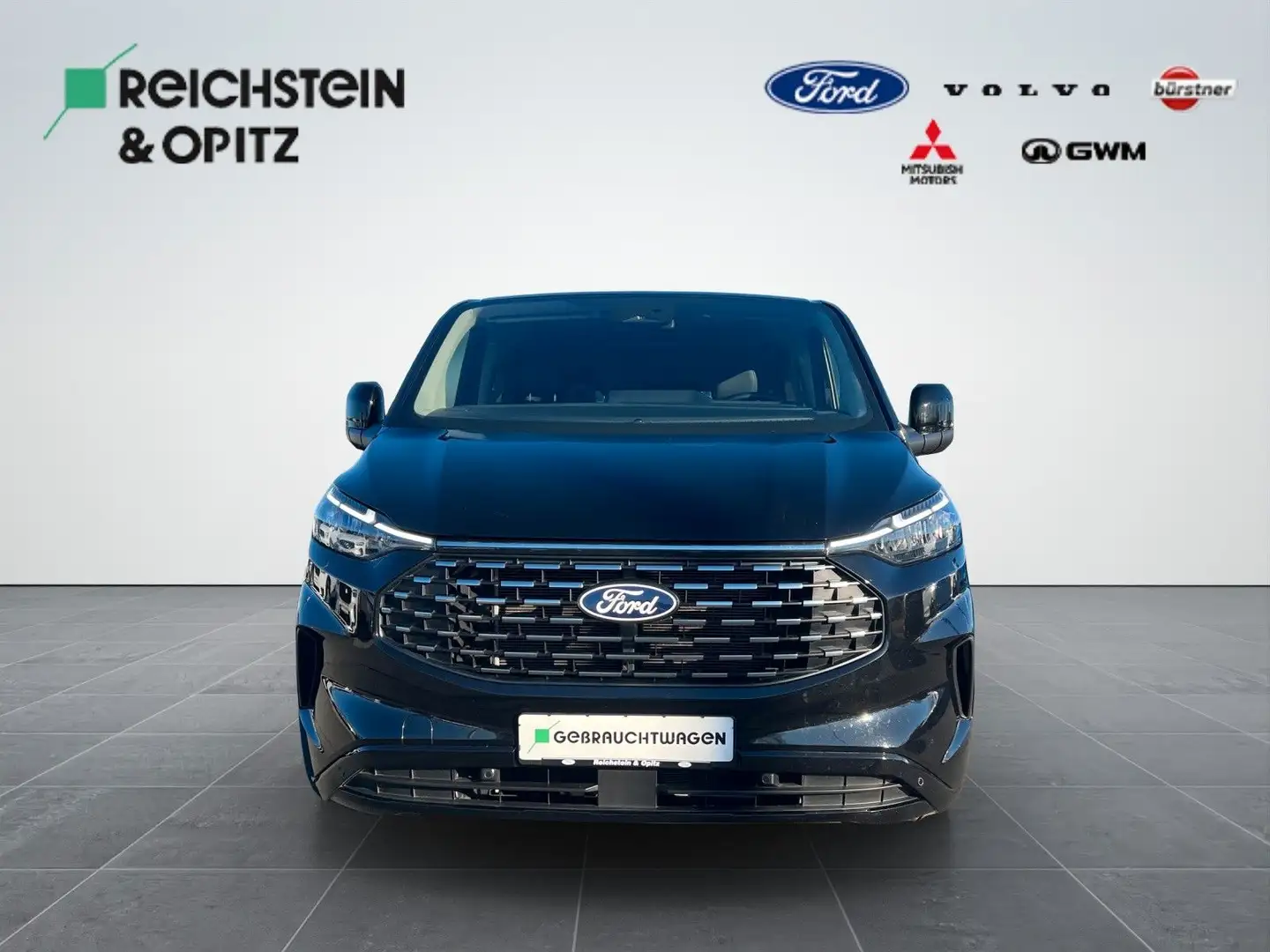 Ford Tourneo Custom 2.0 EcoBlue 320 L2 Titanium Autom Schwarz - 2