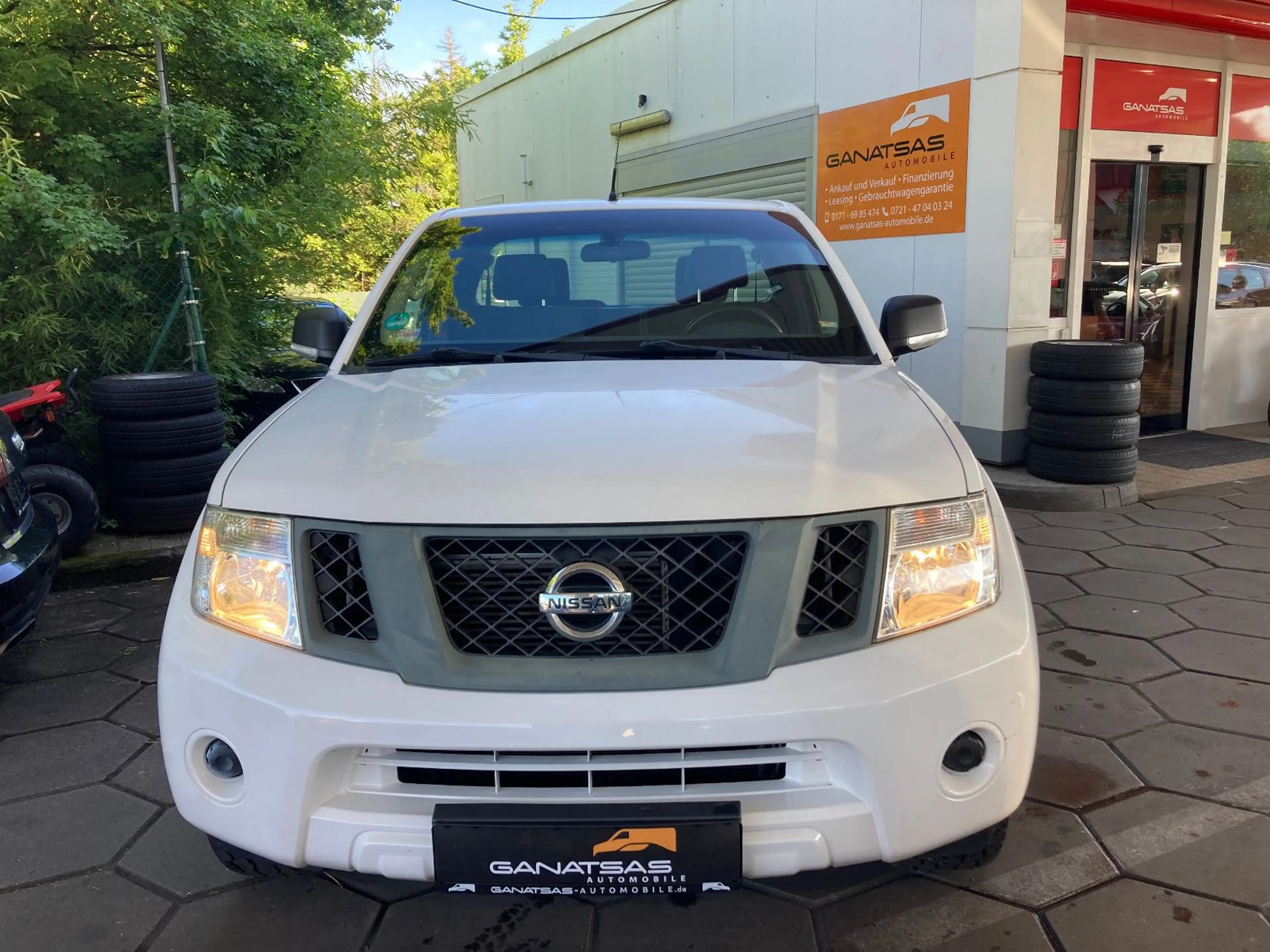 Nissan Navara Pickup King Cab XE 4X4-1 Hand -Klima-AHK — photo 2