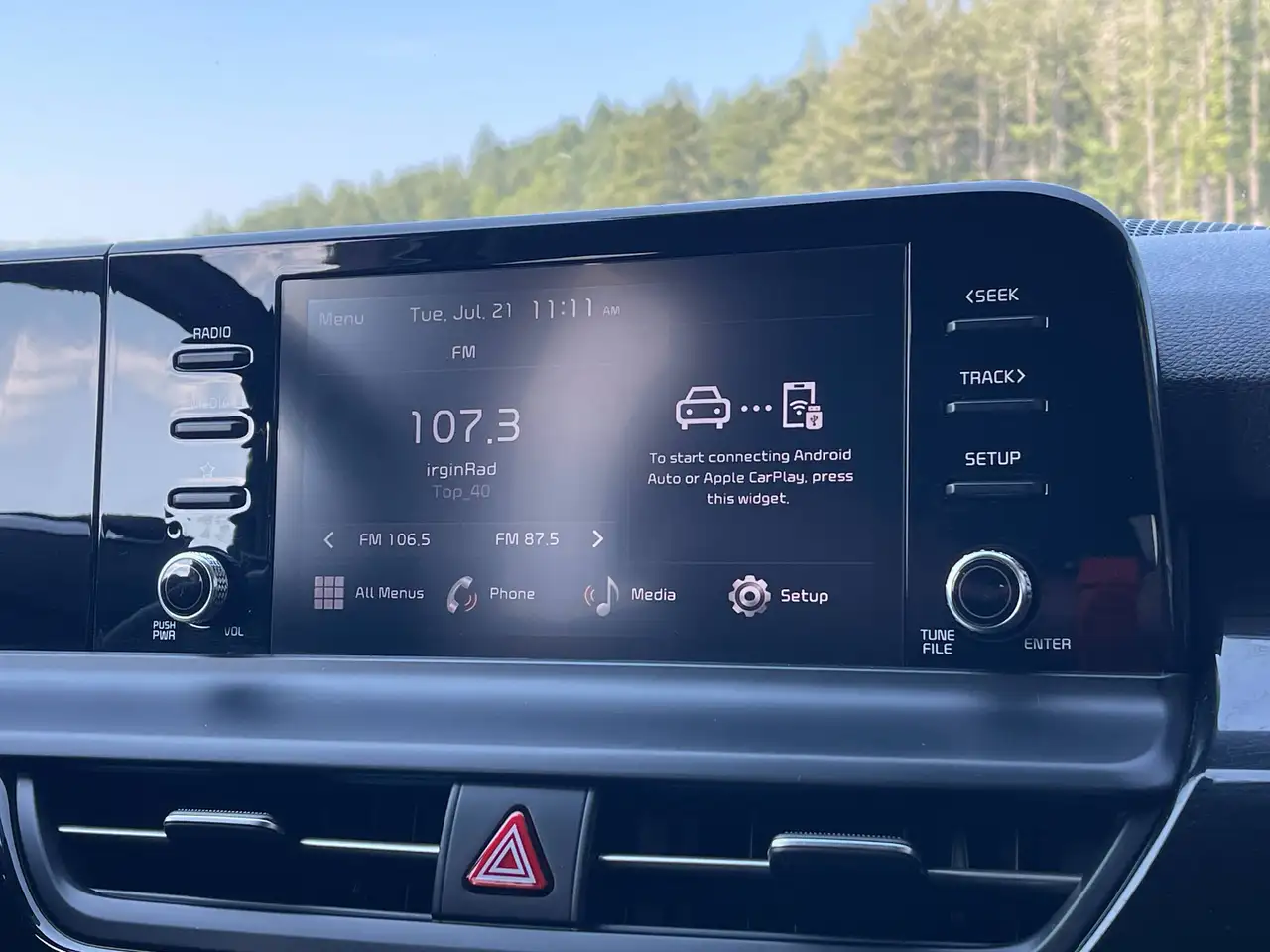 Kia Seltos снимка Kia Seltos