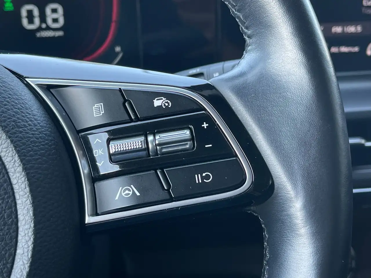 Kia Seltos снимка Kia Seltos