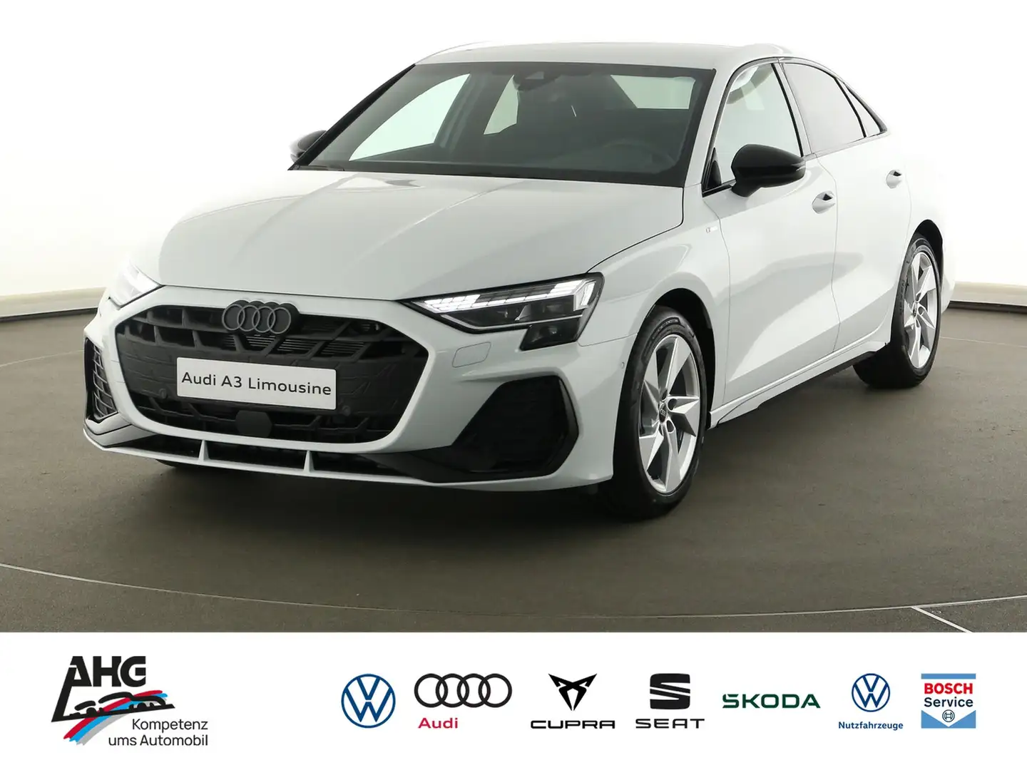 Audi A3 Limousine 35 TFSI S tronic S line Blanc - 1