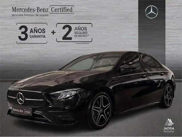 Mercedes-Benz A 180 Sedán