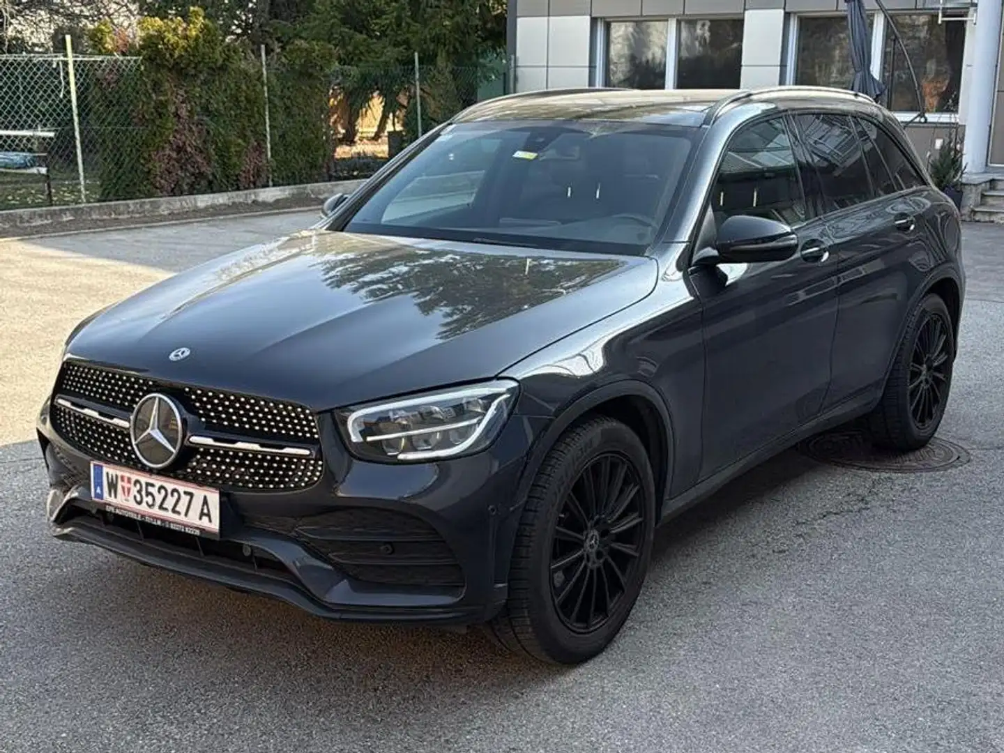 Mercedes-Benz GLC 200 GLC 200 d Coupé 4MATIC Aut. Grau - 1